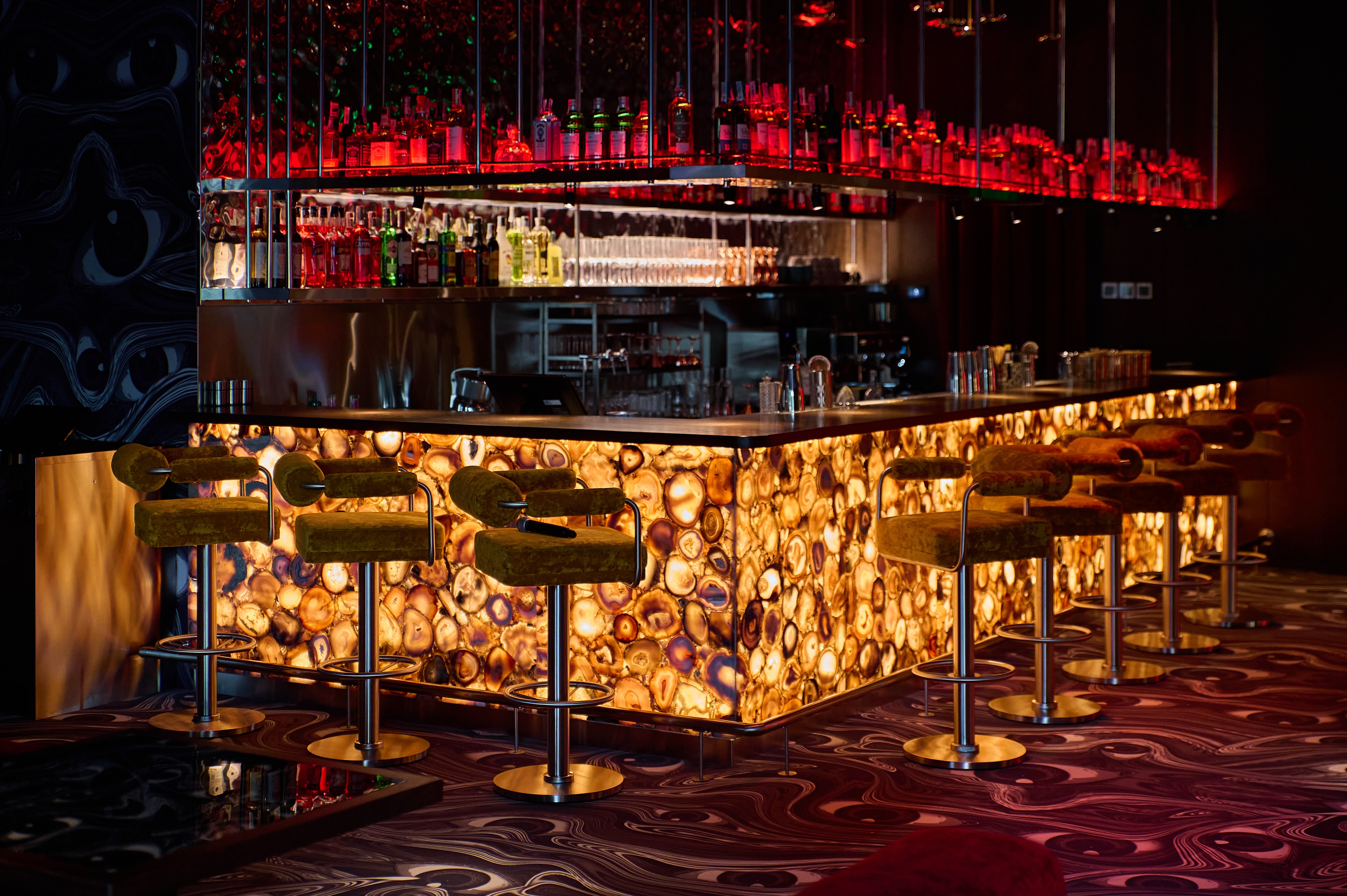 MAMMA MIA KARAOKE BAR image 11