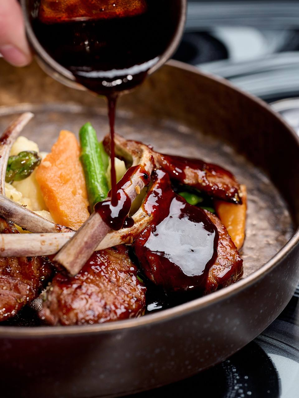 MAMMA MIA KARAOKE BAR image 17