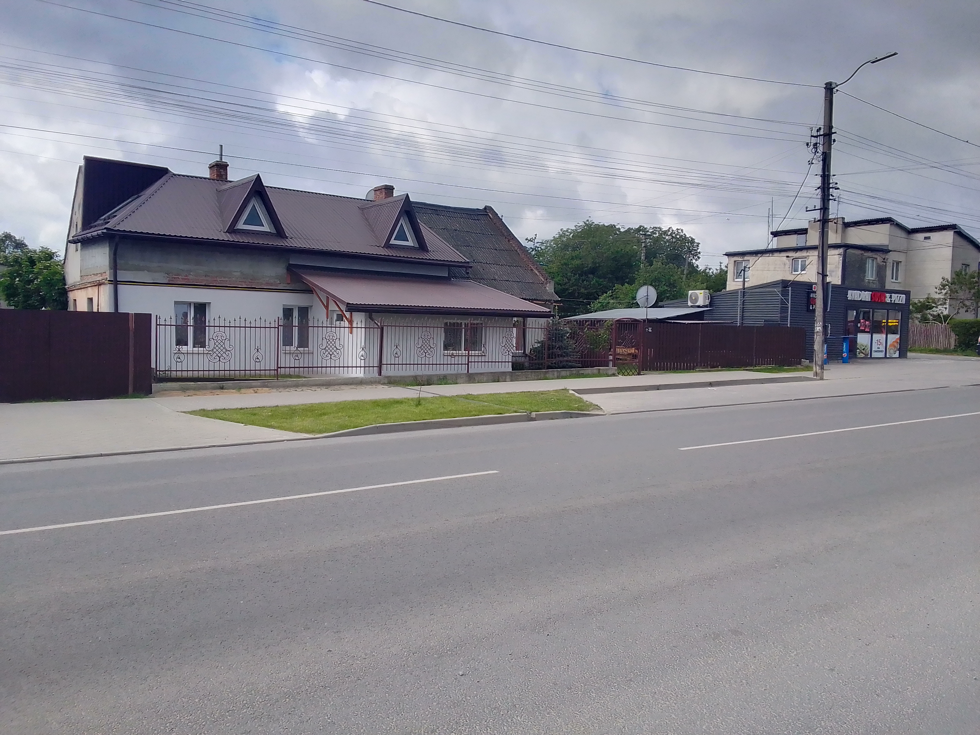 Kvadrat Sushi@Pizza (Vynnyky) image 19