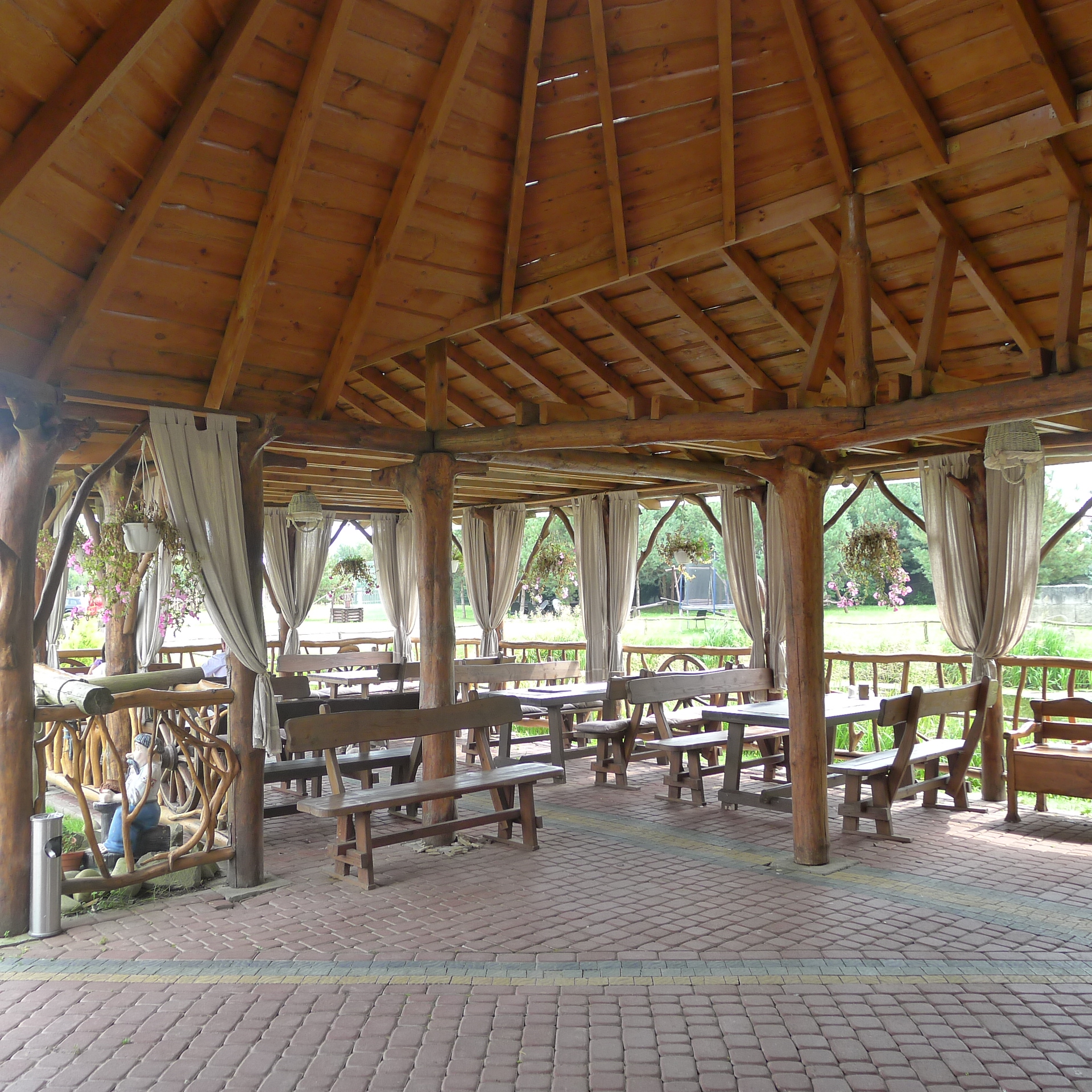 Restoran-Hotelʹ Lehenda image 14