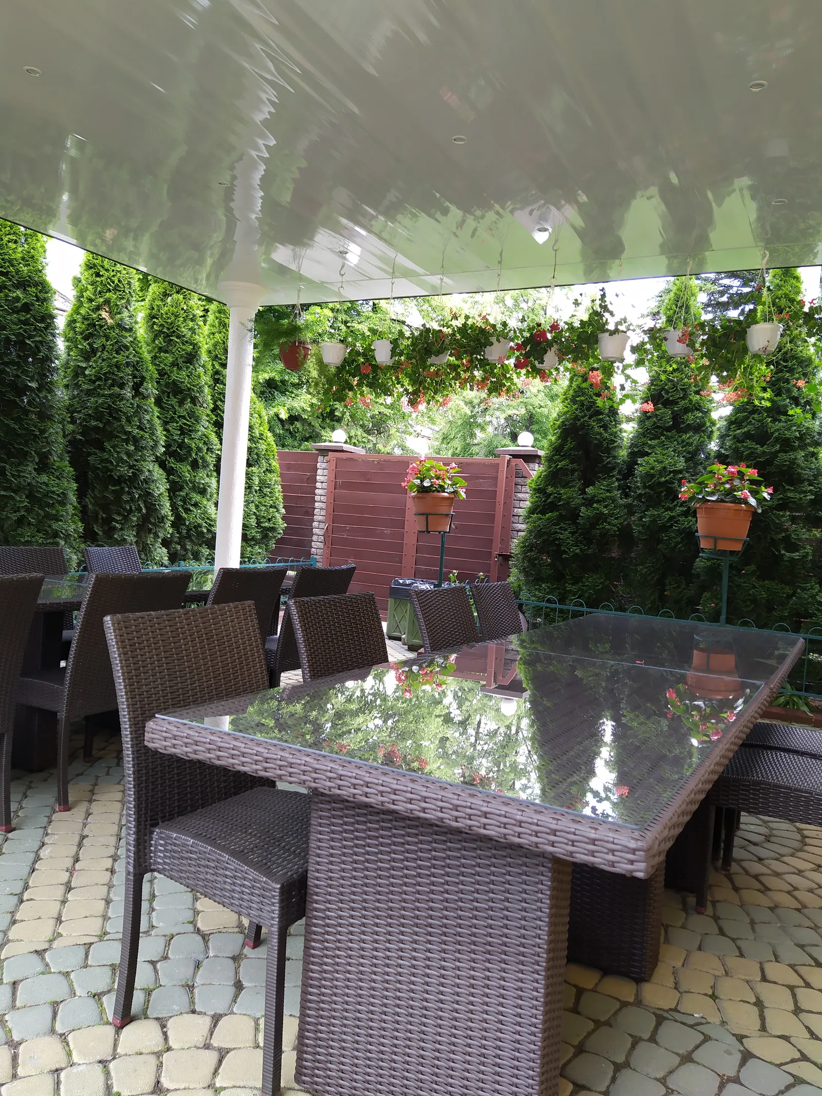 Snowdrop Restaurant image 11
