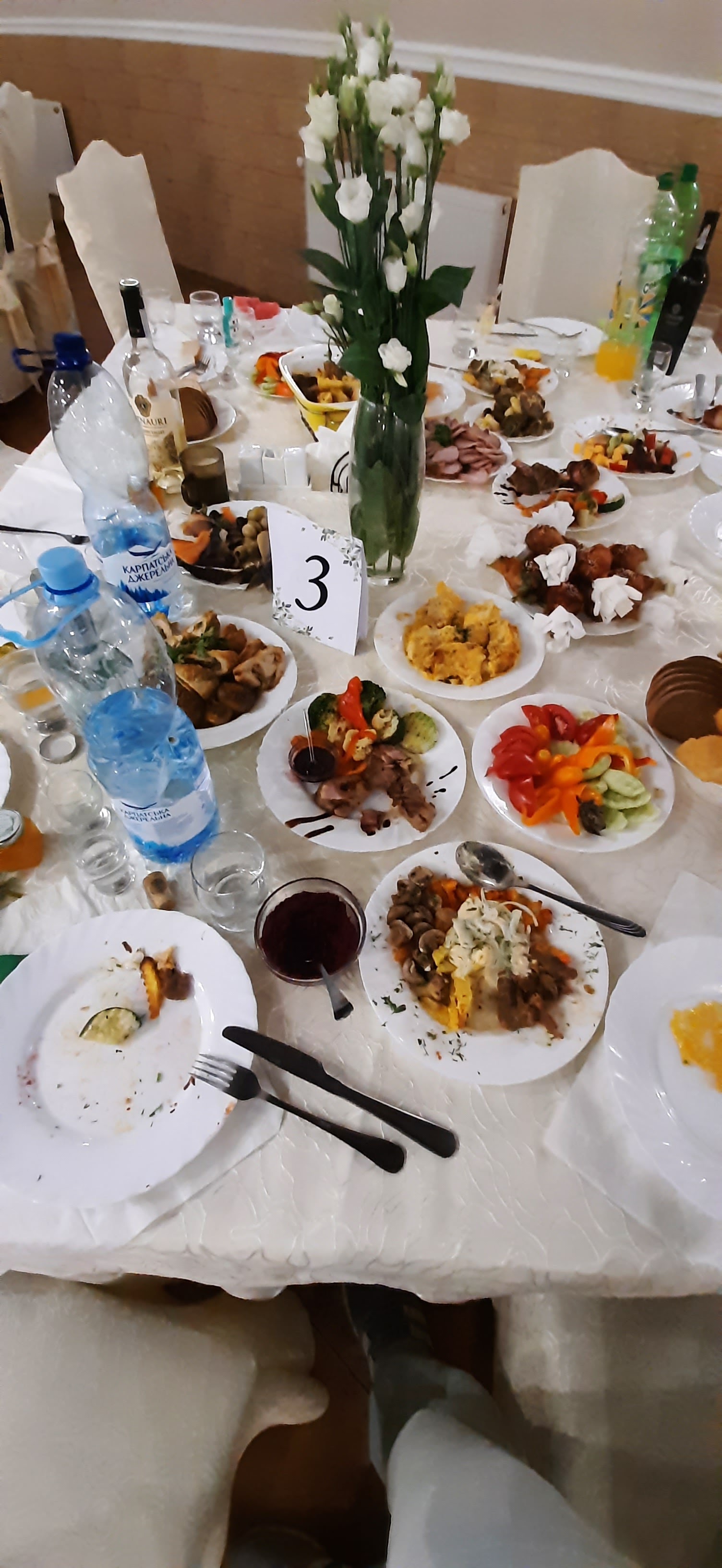 Гостинний двір image 12