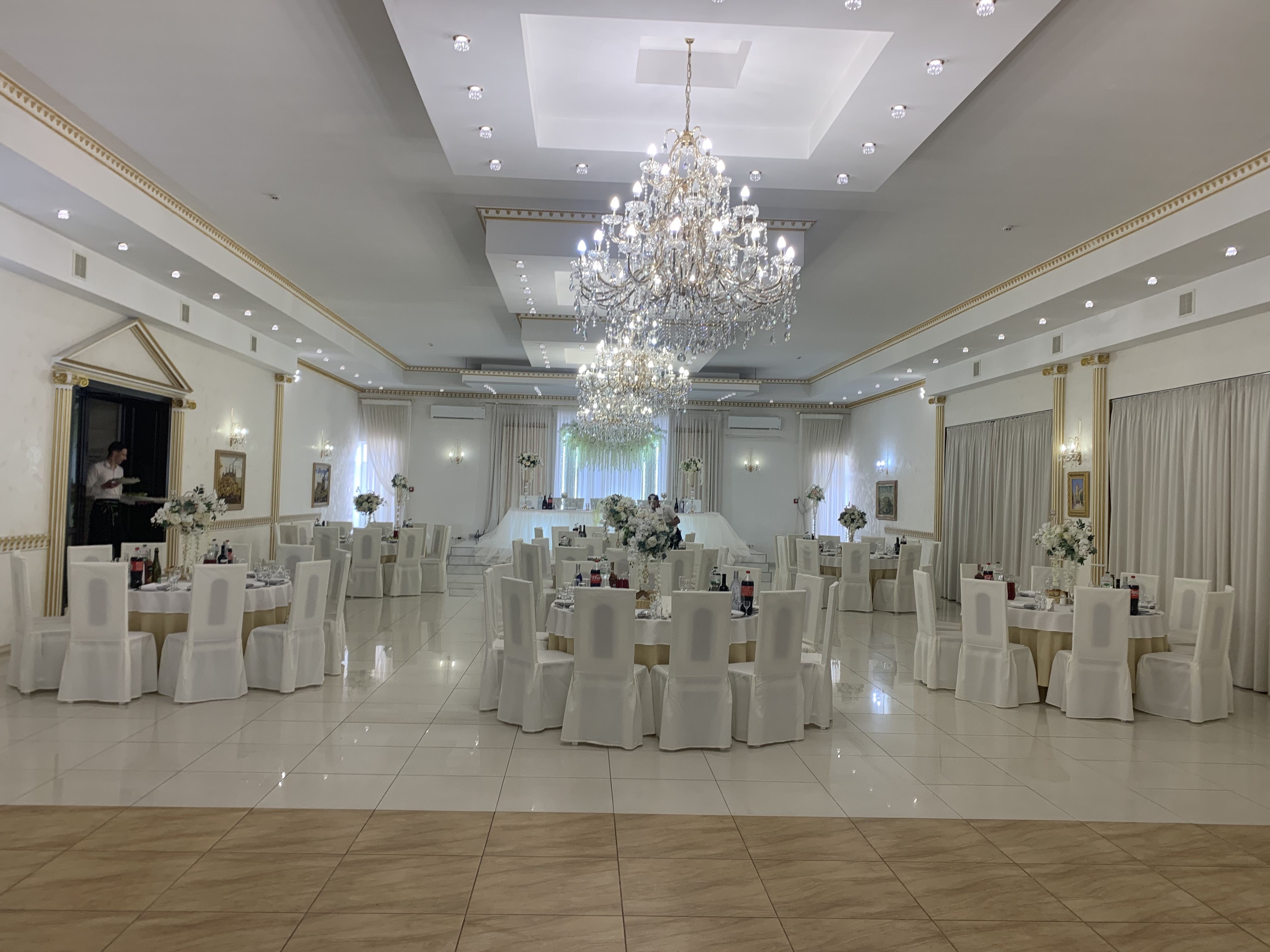 Jaroslav Palace Restaurant image 13