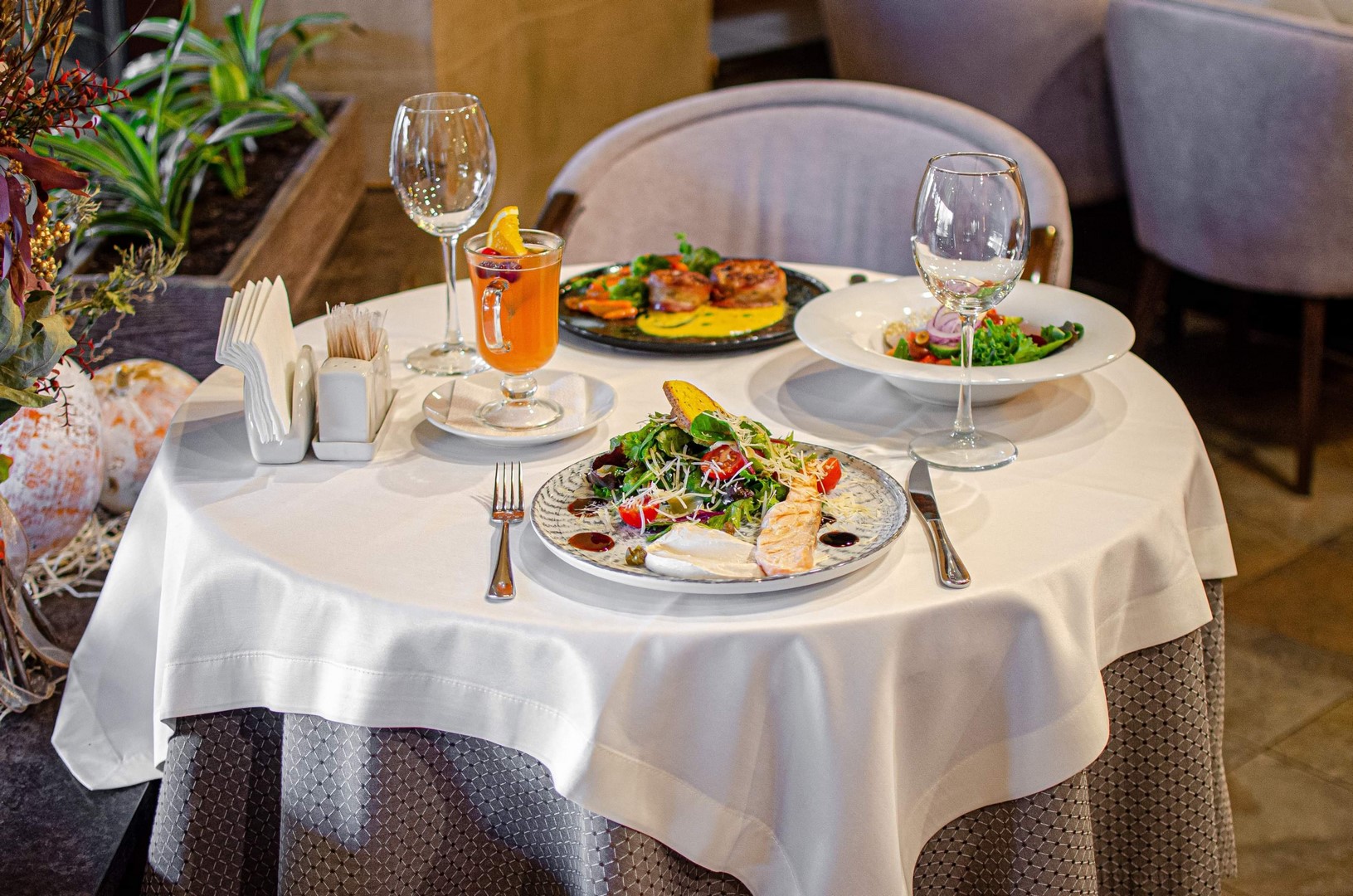 Alʹpiysʹkyy, Restoran, Optima Park Hotelʹ image 16