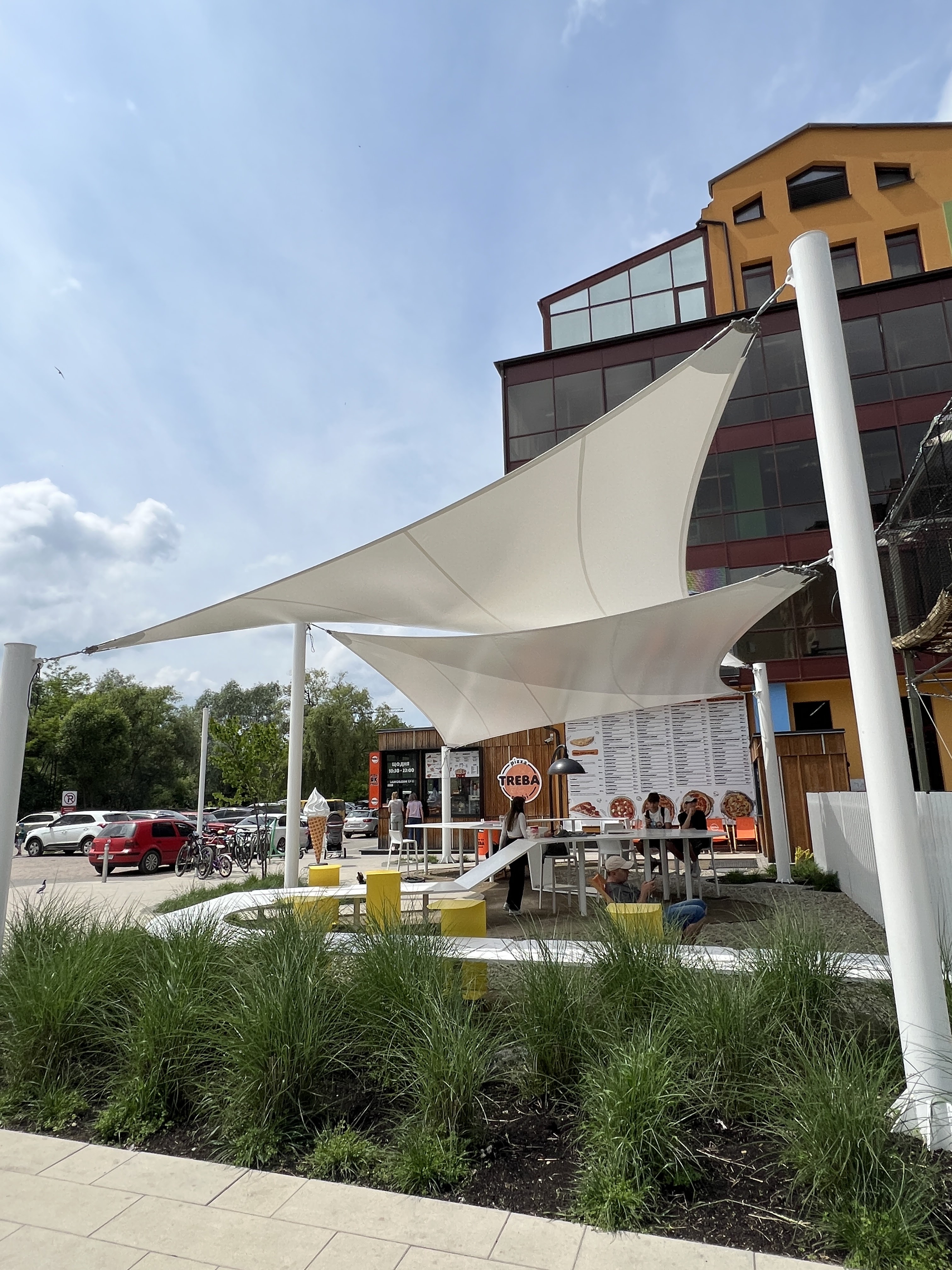 TREBA Pizza - доставка піци та суші в Івано-Франківську image 3