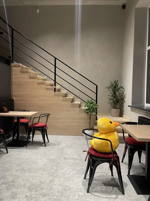 KachCafe image 1