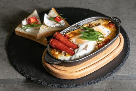 KachCafe image 7