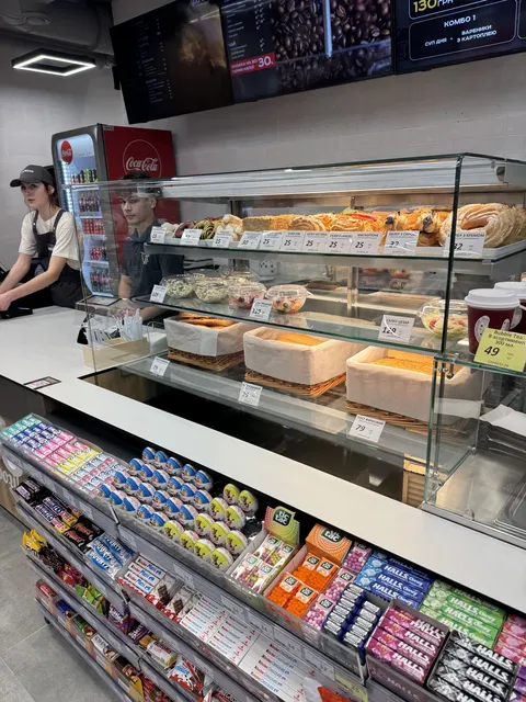 EXPRESS Food image 3