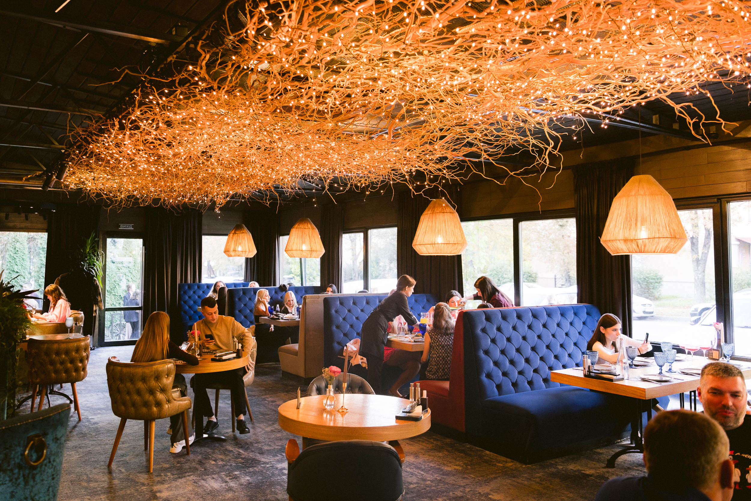 Ресторан VINOTEKA - ВИНОТЕКА image 11