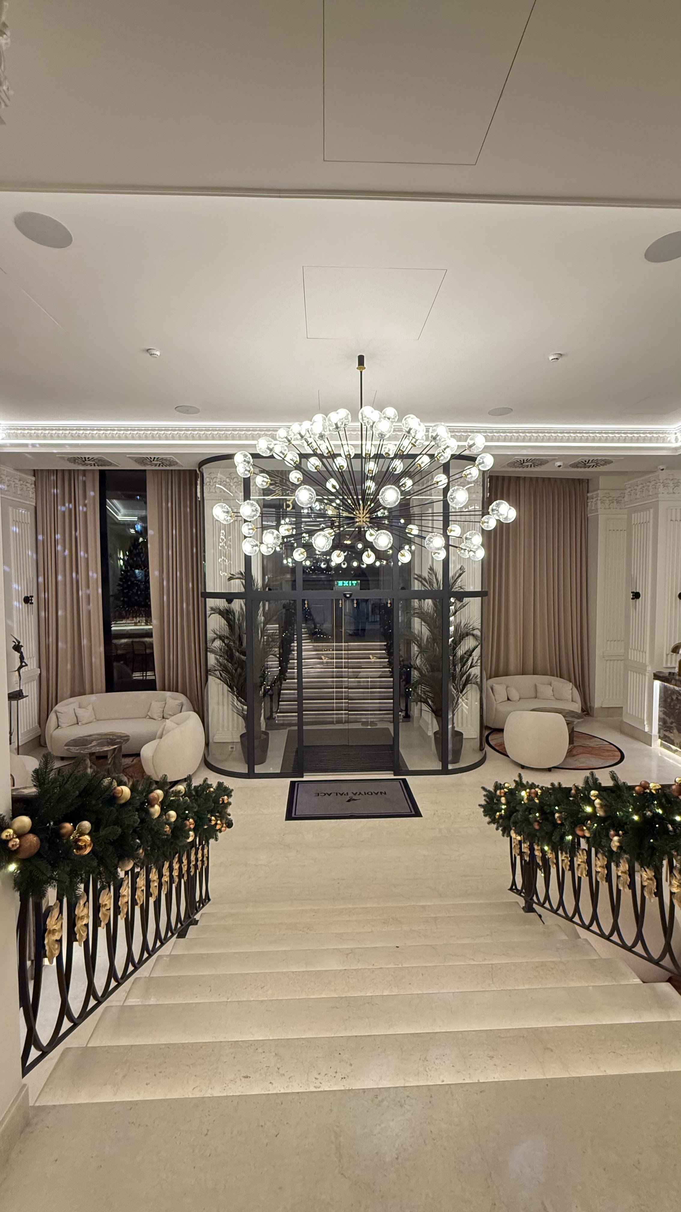 Omnivore & Sky Bar image 15