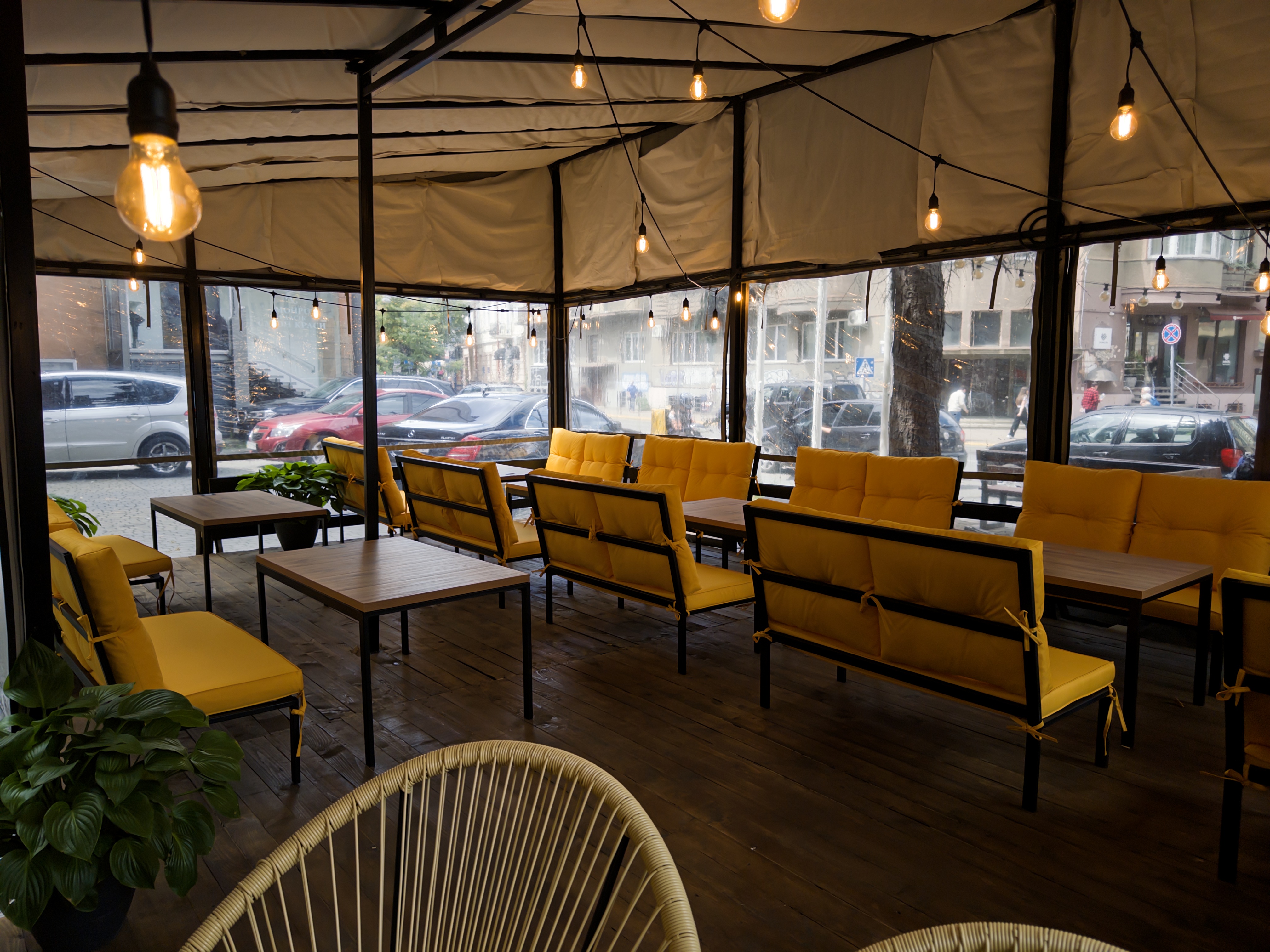 Franklin Lounge Bar image 11