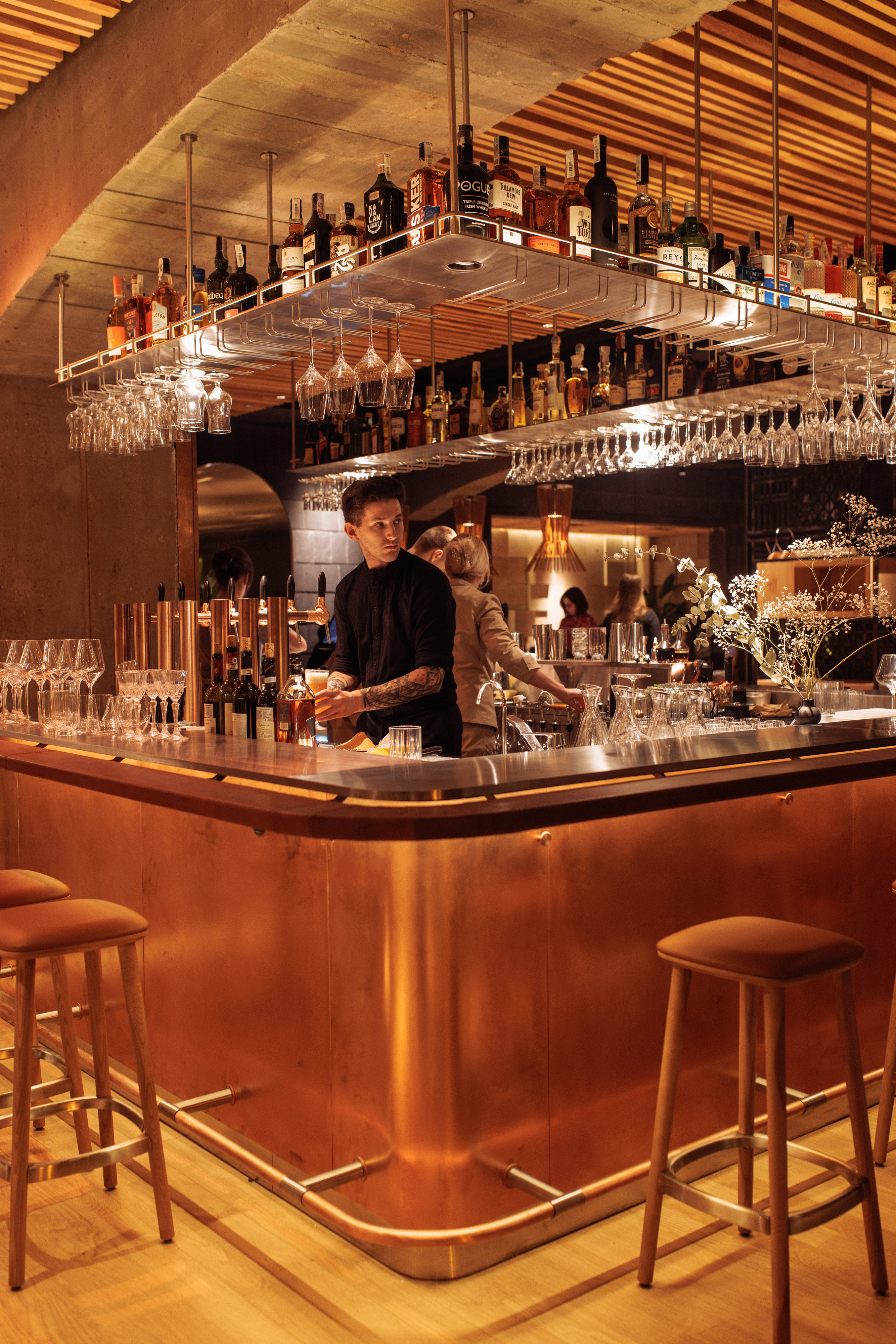 Corassini grill & wine image 11