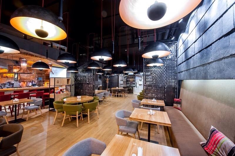 Corassini grill & wine image 13