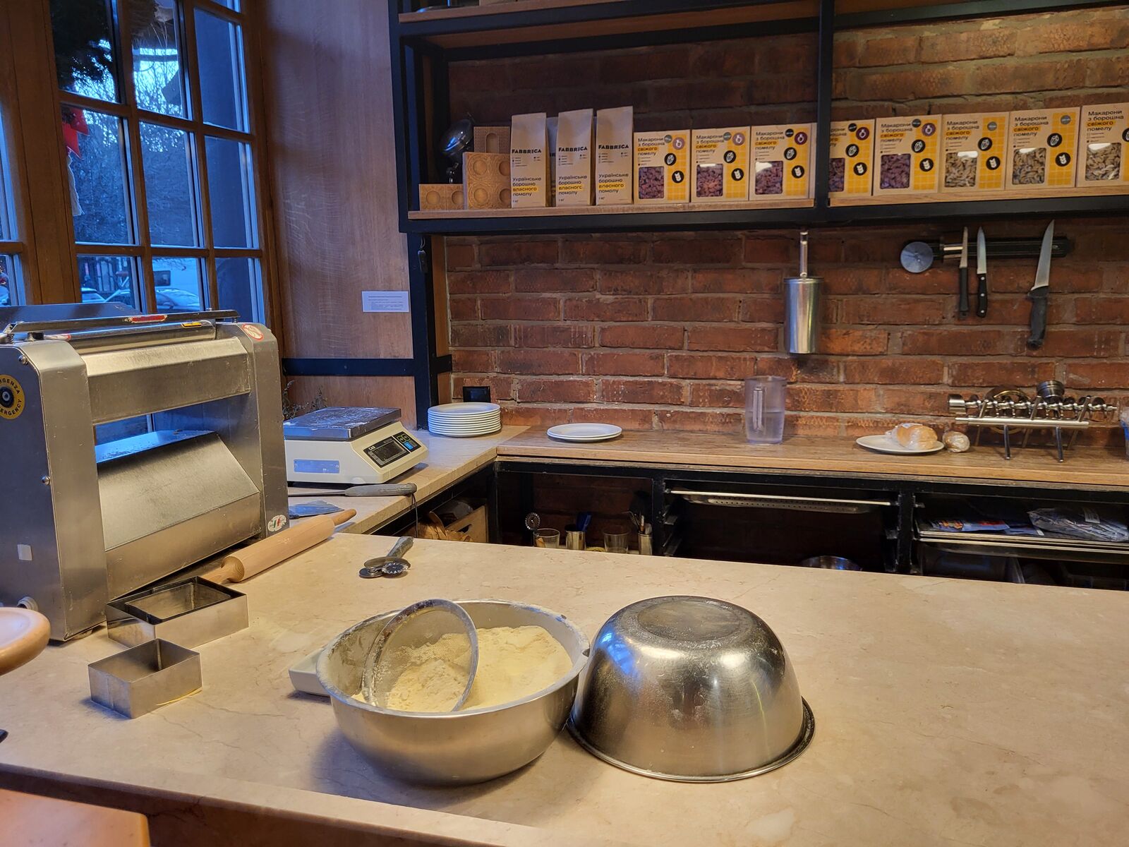 Fabbrica image 15