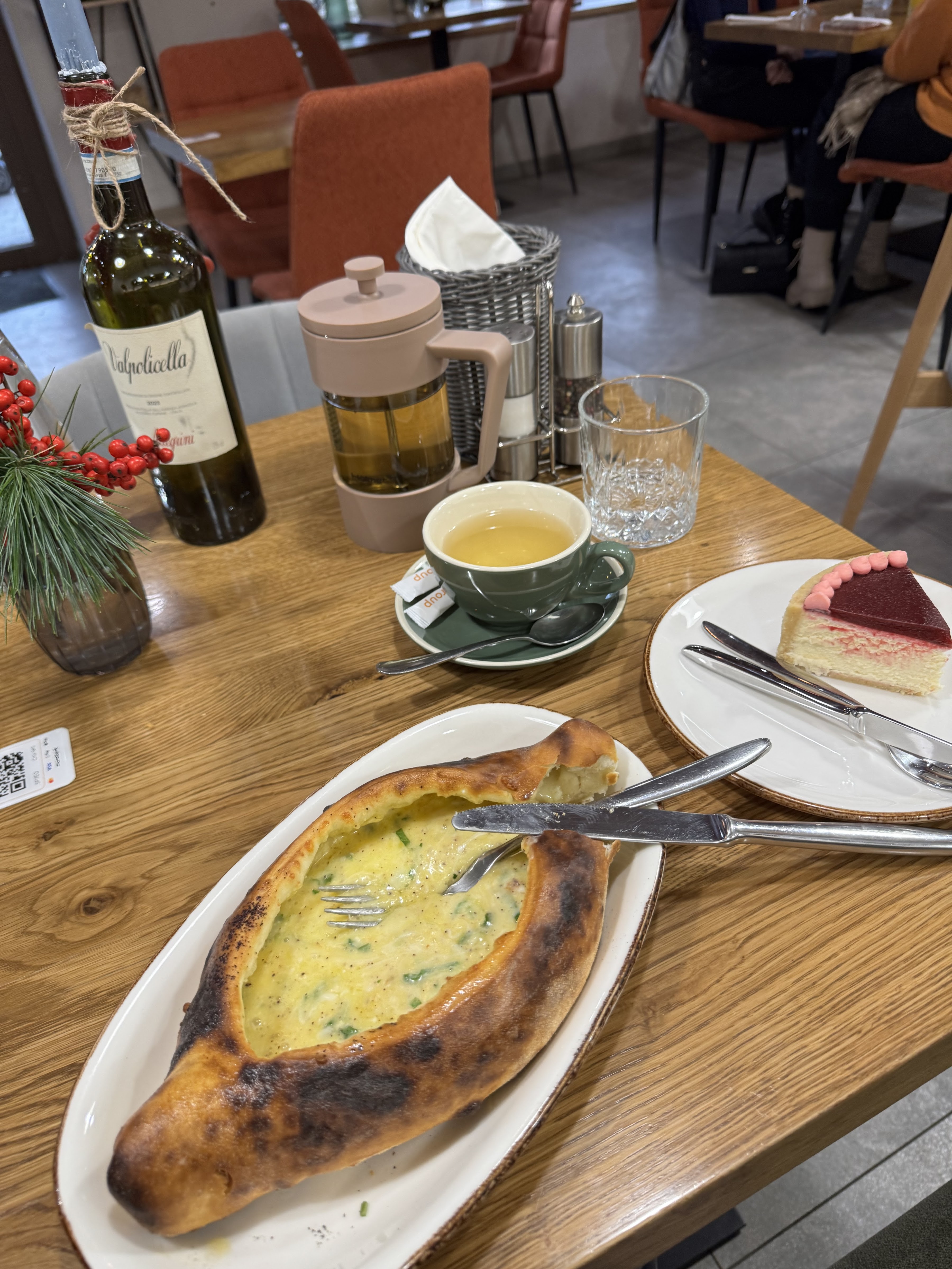 Zhyto Bistro image 18