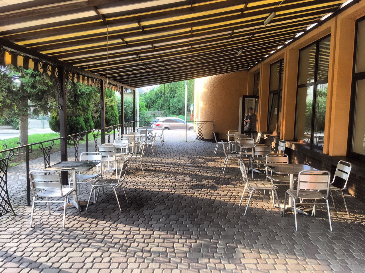 Kramnytsya Zhyvoho Pyva "Borodach" image 6