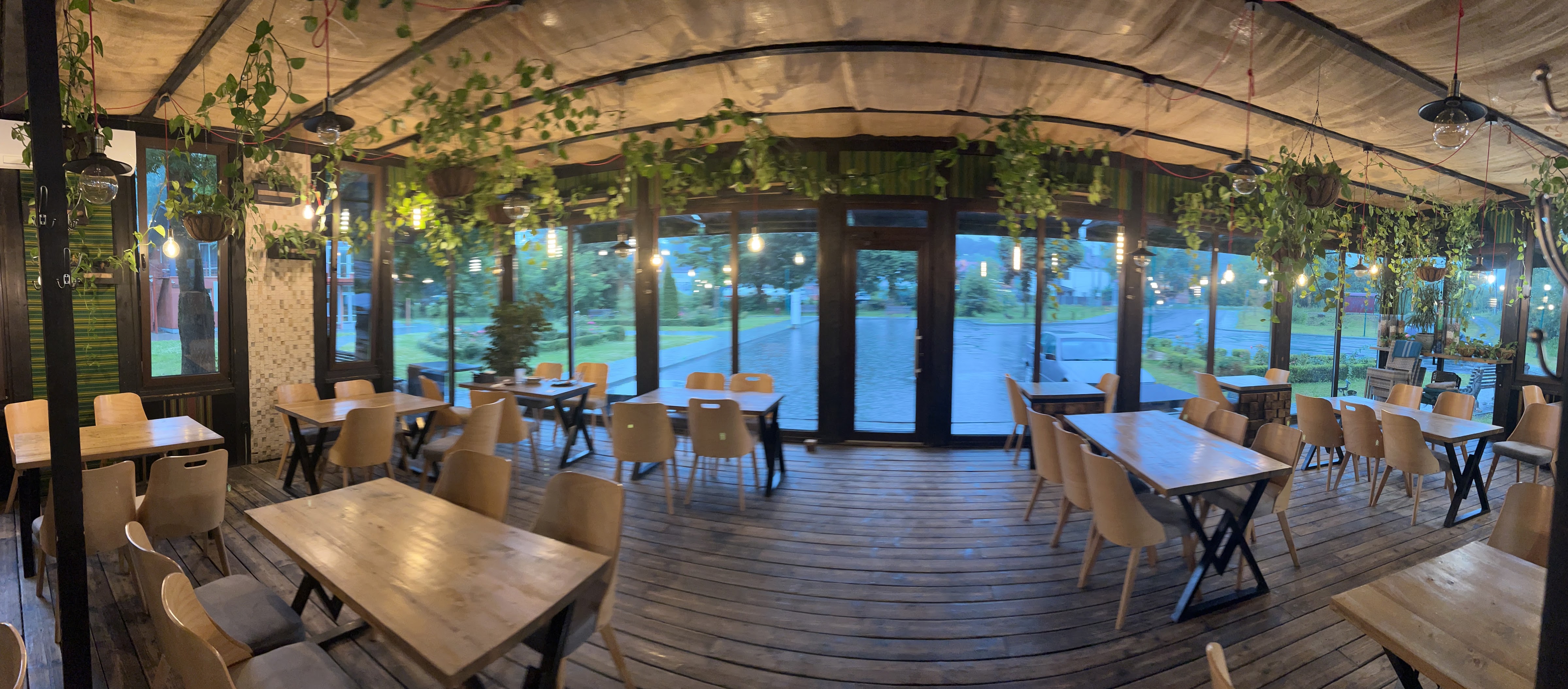 'Veranda" ресторан - піцерія image 16