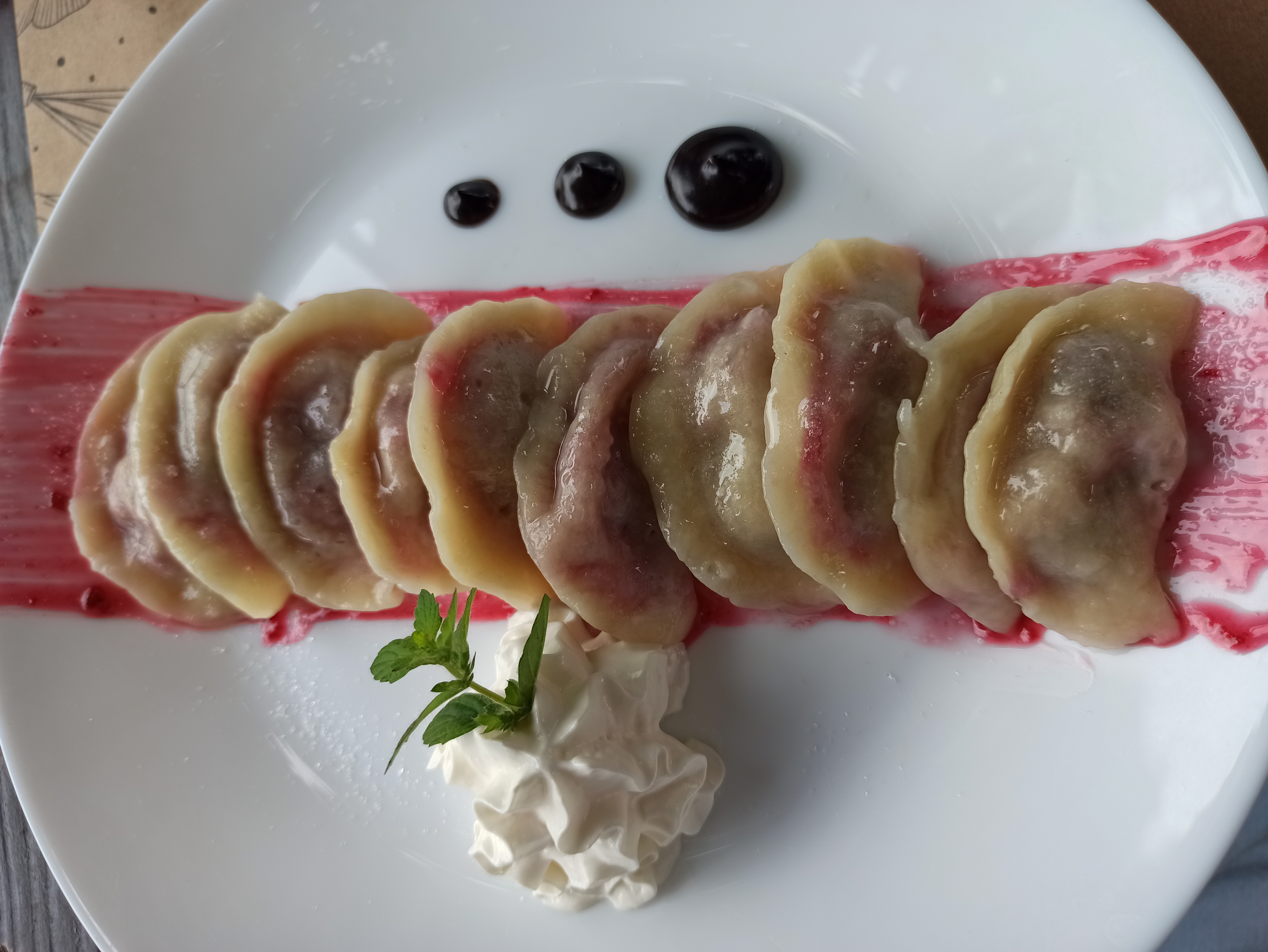 Zatyshnyy Dvir image 18