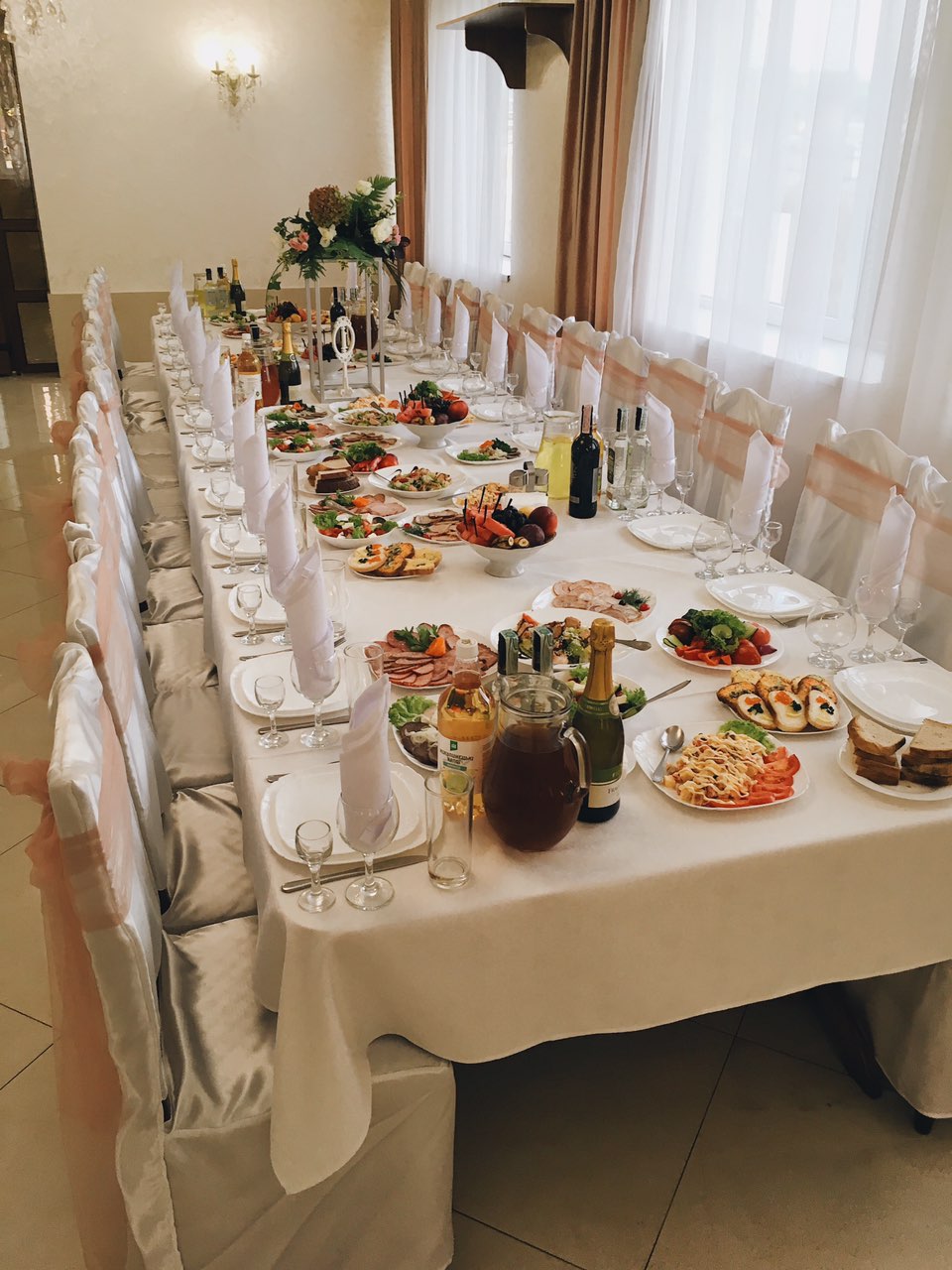 Zamok Buchatsʹkoho Rayst, Restoran image 11