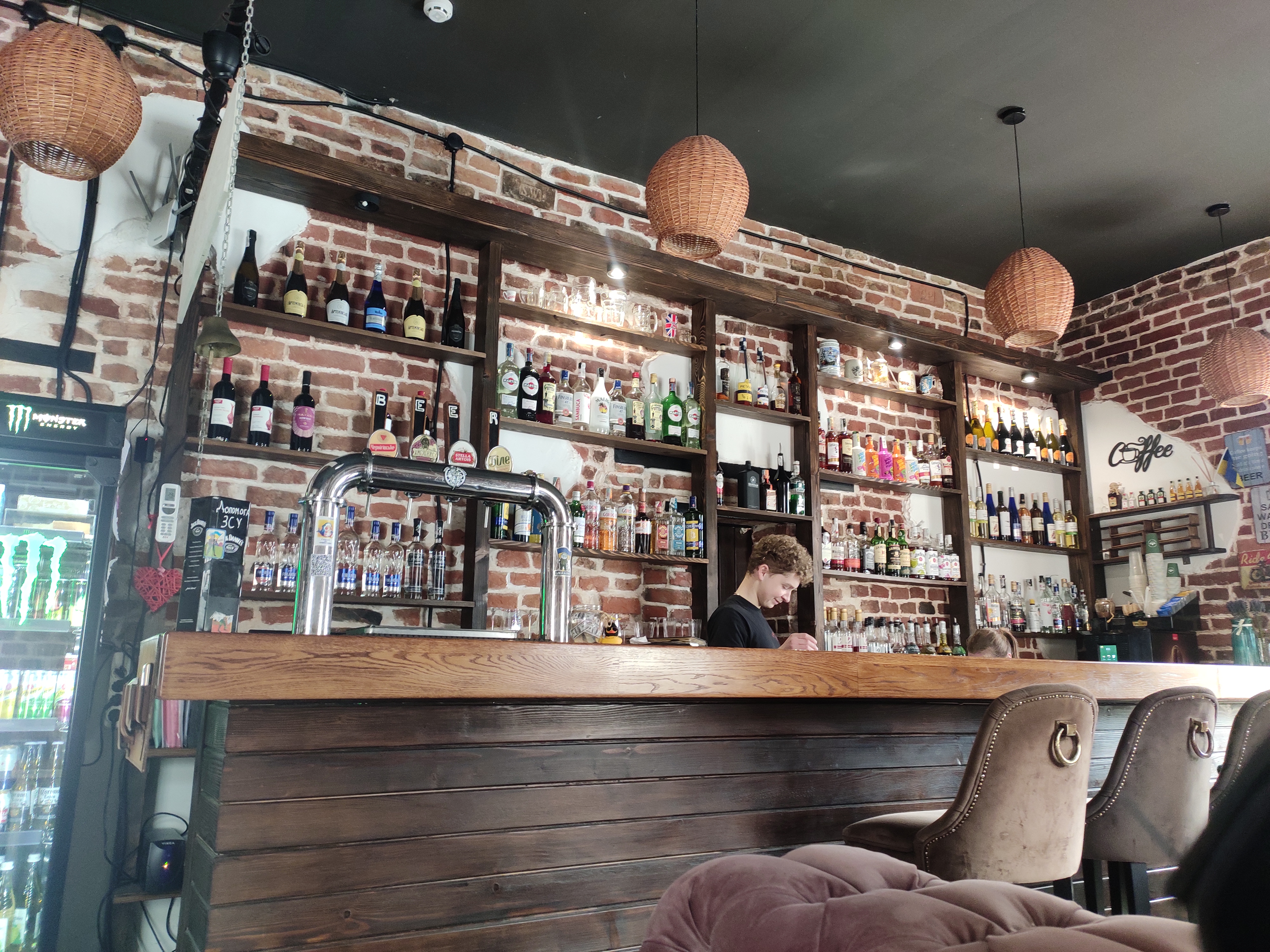 This Place Pub image 13