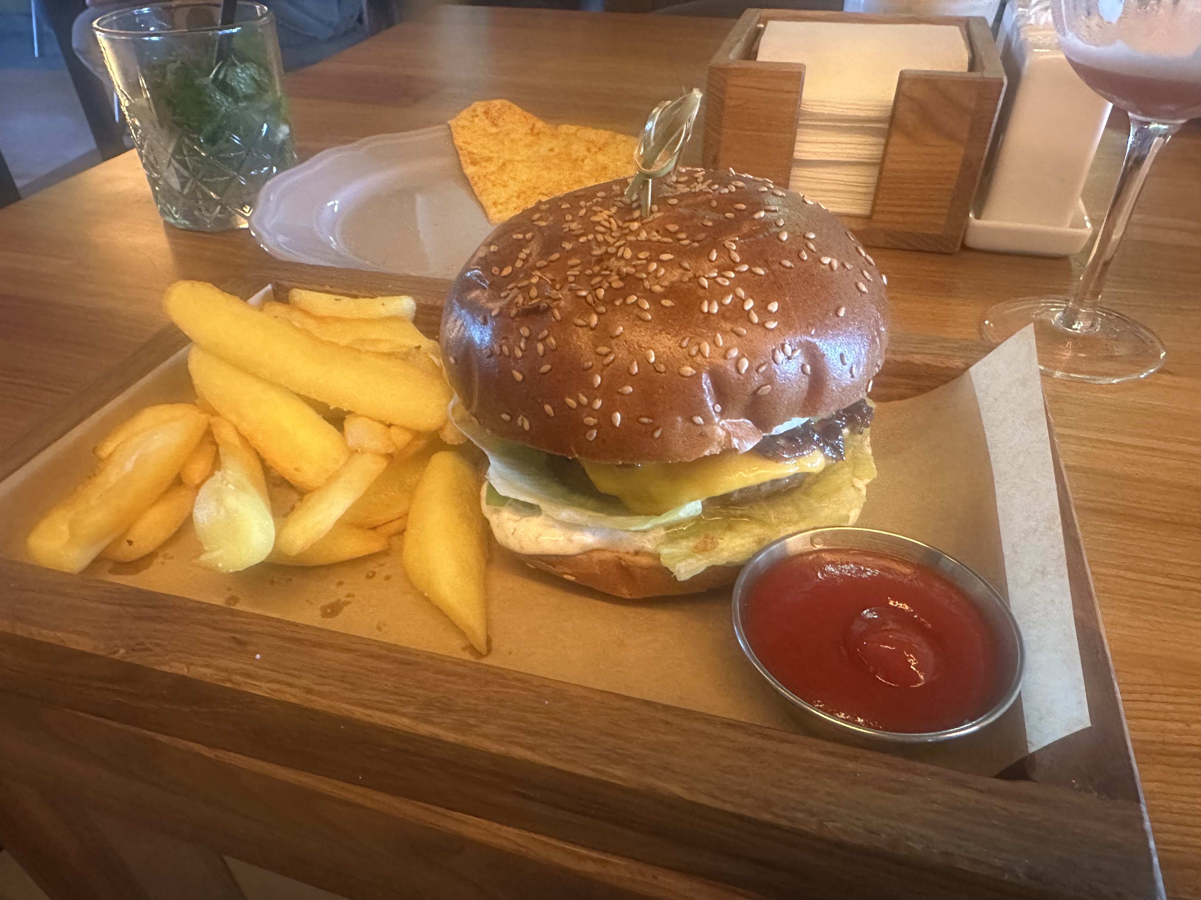 ROAD (Роуд) - ресторан домашньої кухні на об'їзній Тернополя image 20