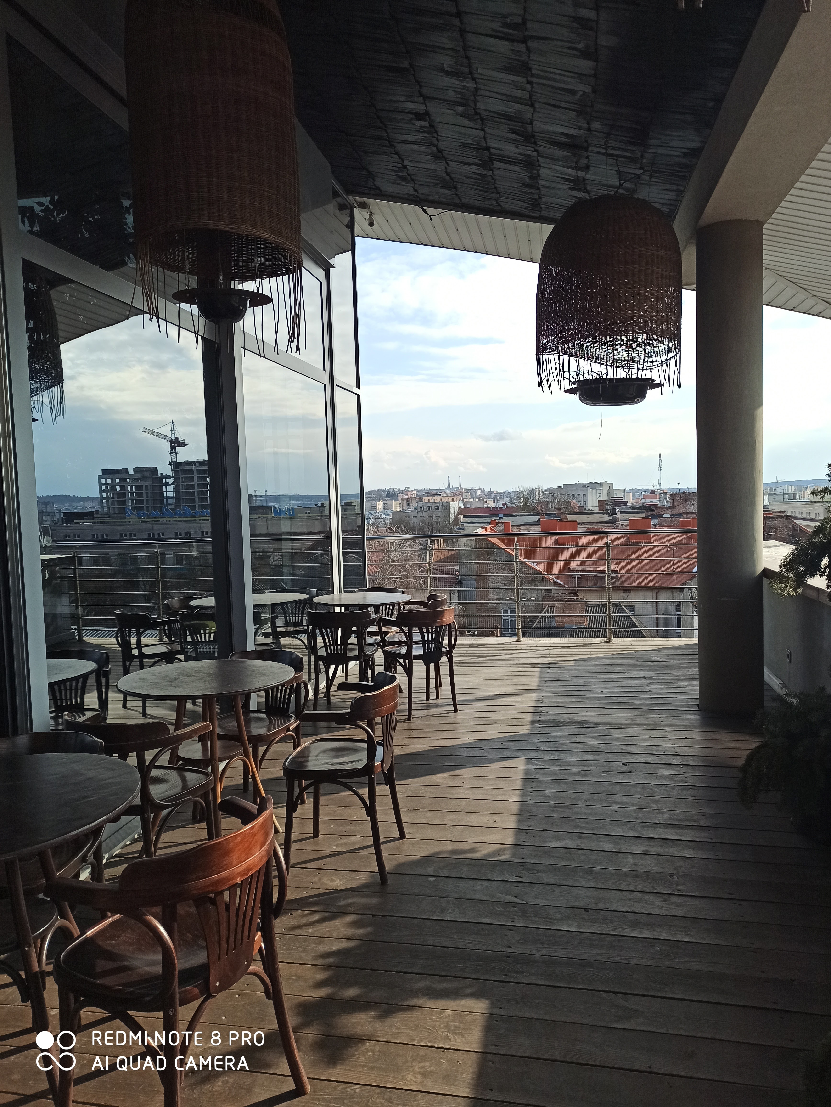 YOUNG - ресторан східної кухні, доставка суші у Тернополі image 11