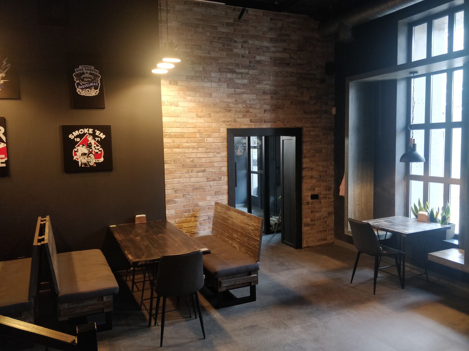 Bier Garage image 15
