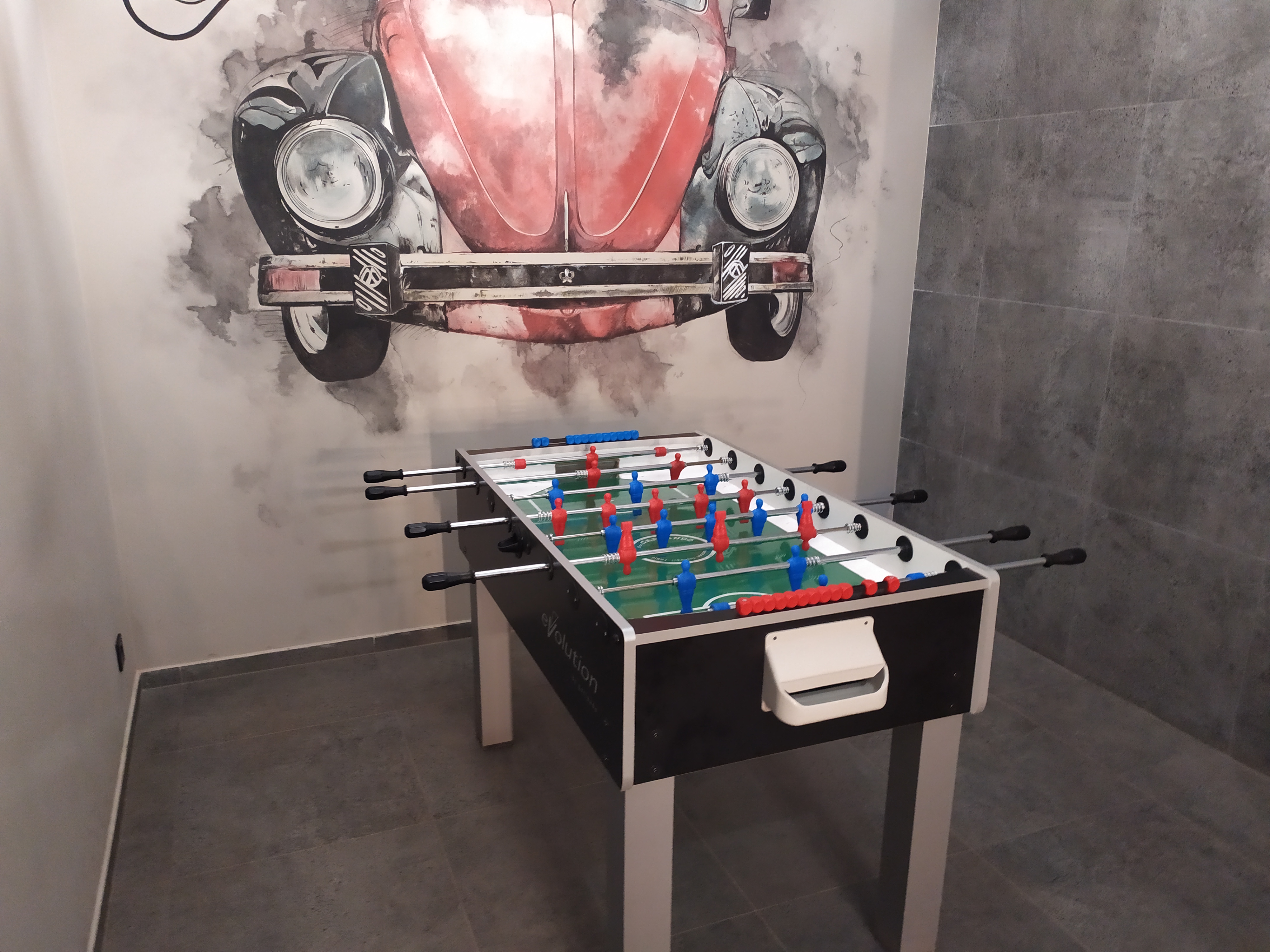 Bier Garage image 19