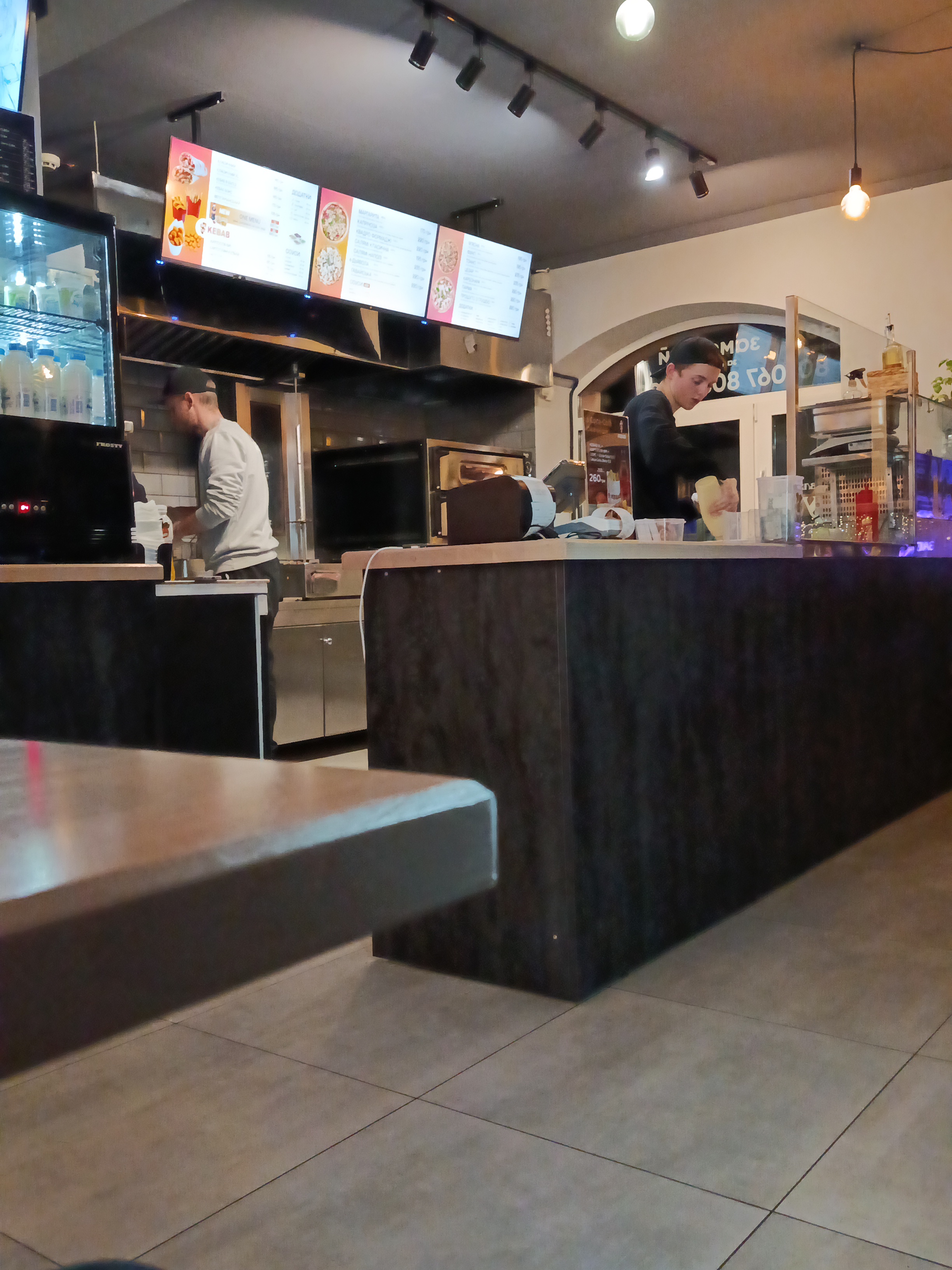 One kebab&pizza image 15