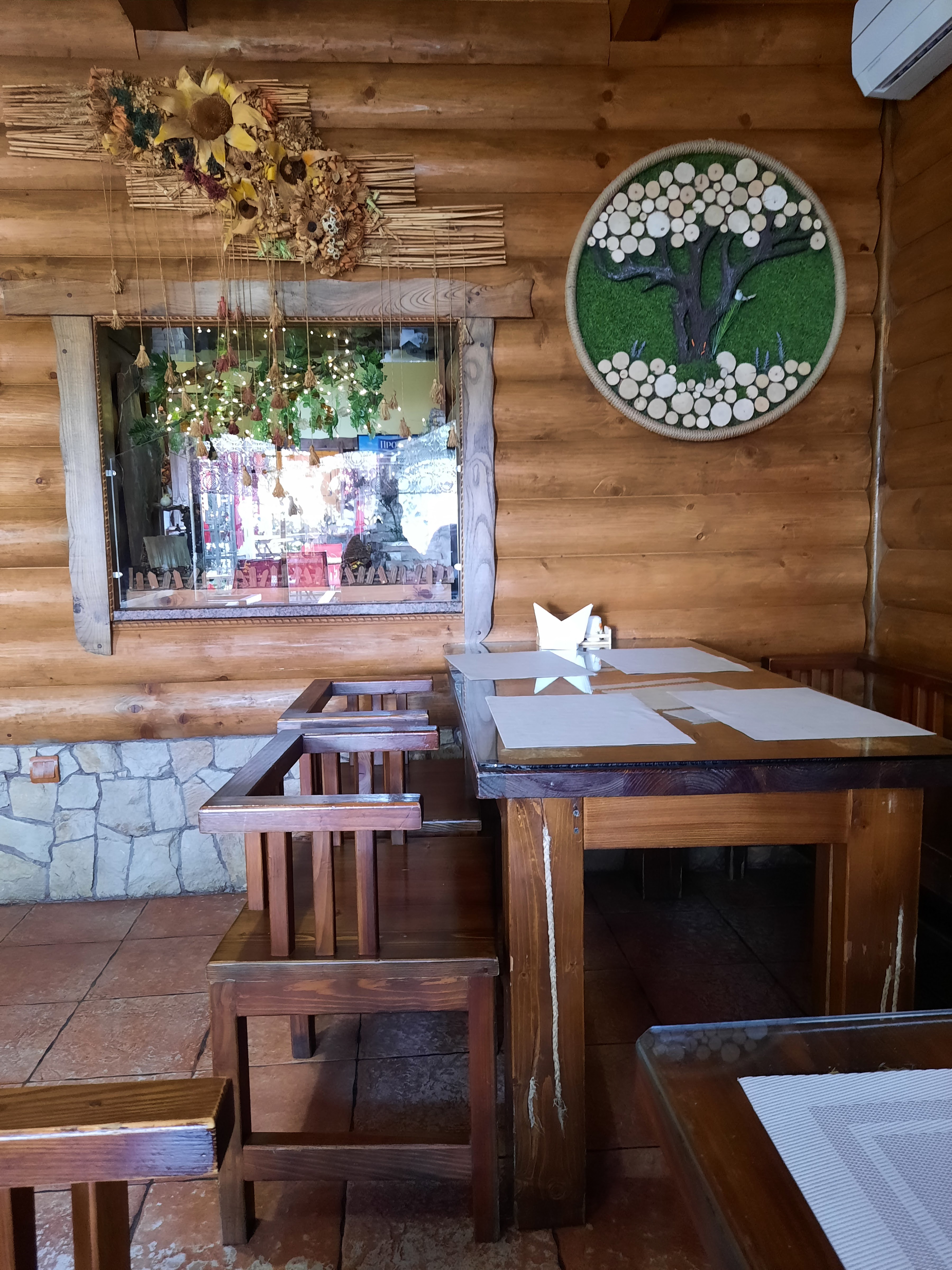 Charivna Pich image 15