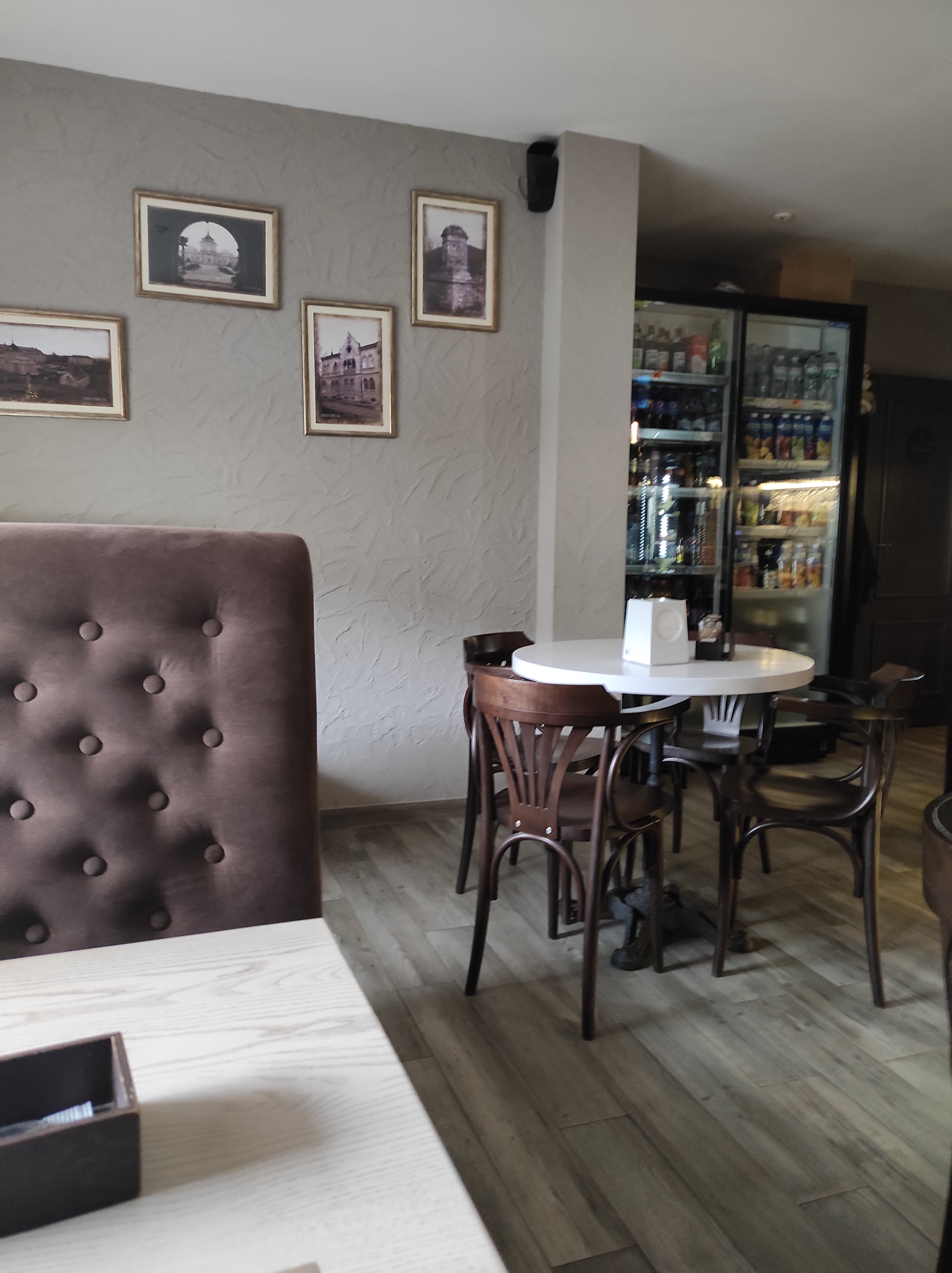 SL Bar Lounge image 16