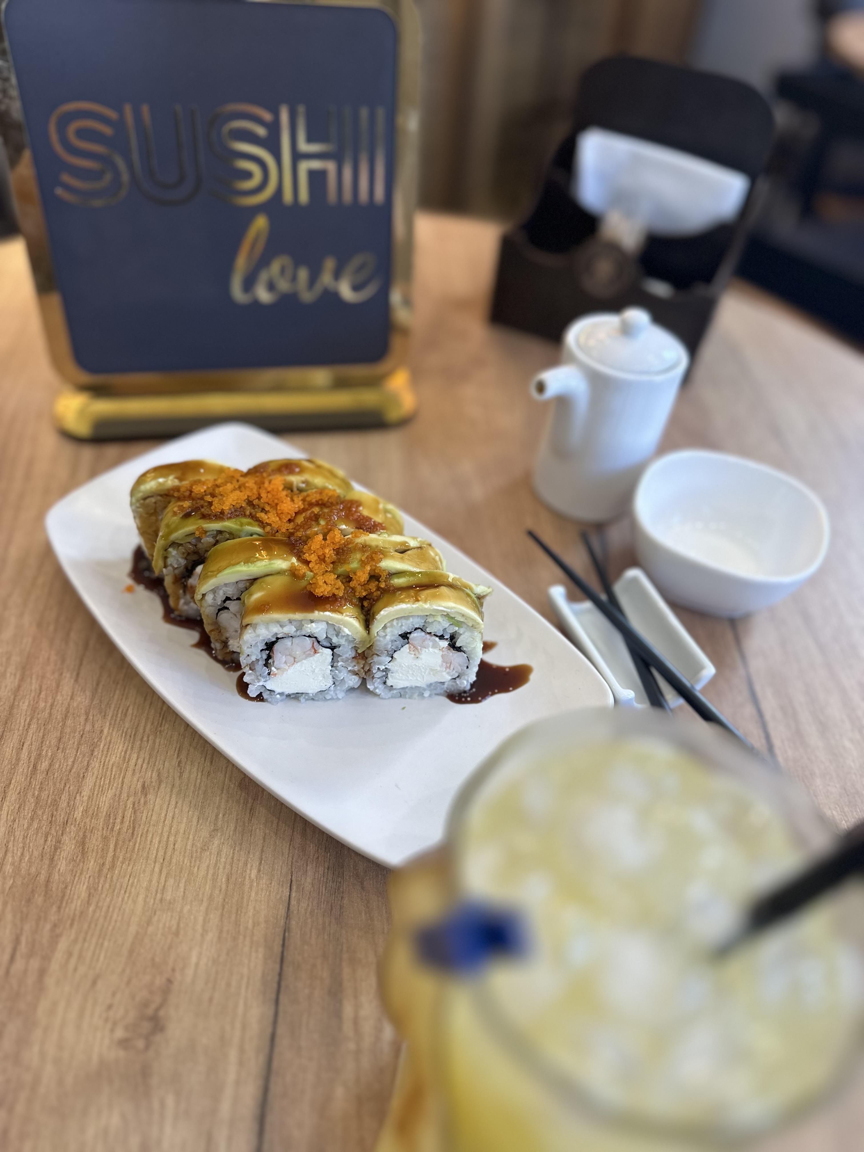 Sushi.love.busk image 19