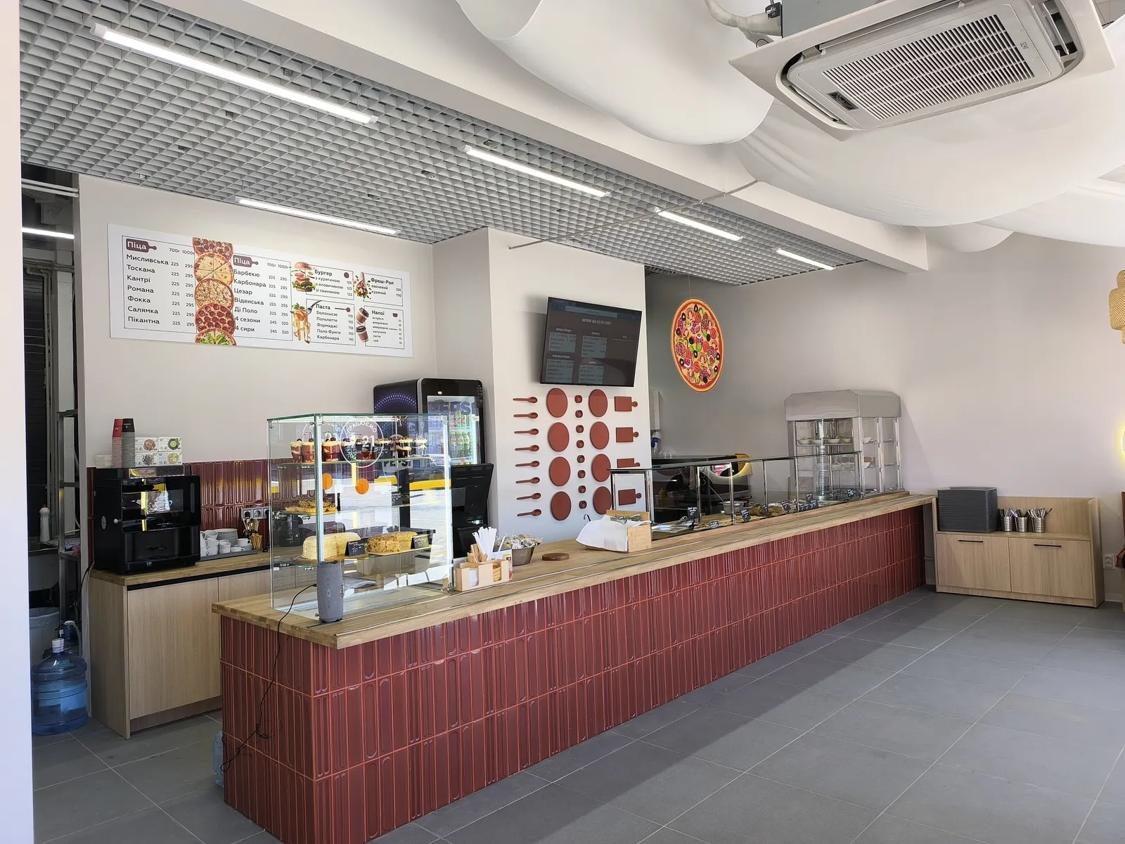 Lanch Kafe image 14