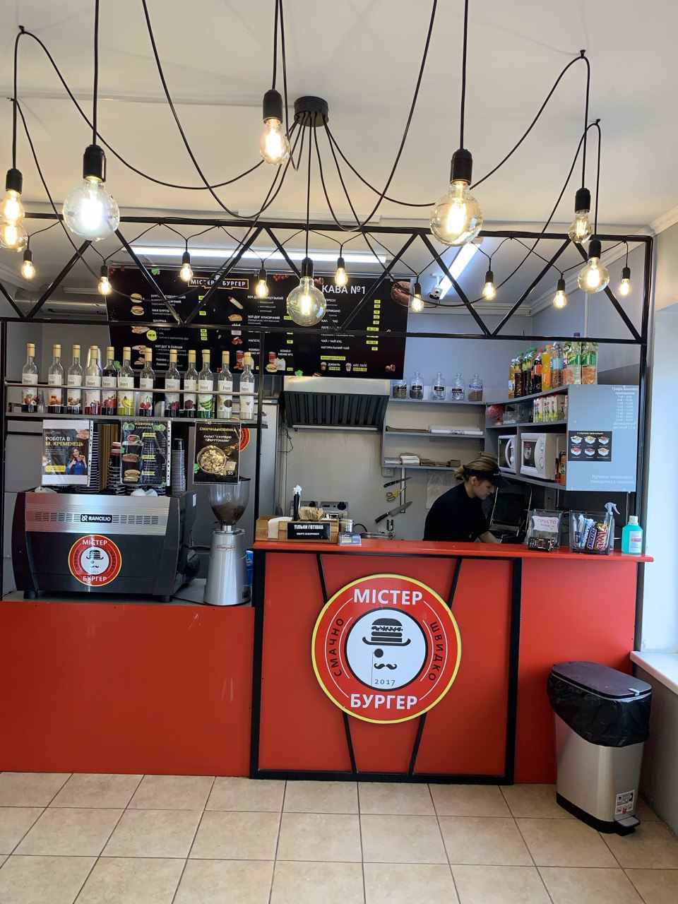 Mister Burher image 10