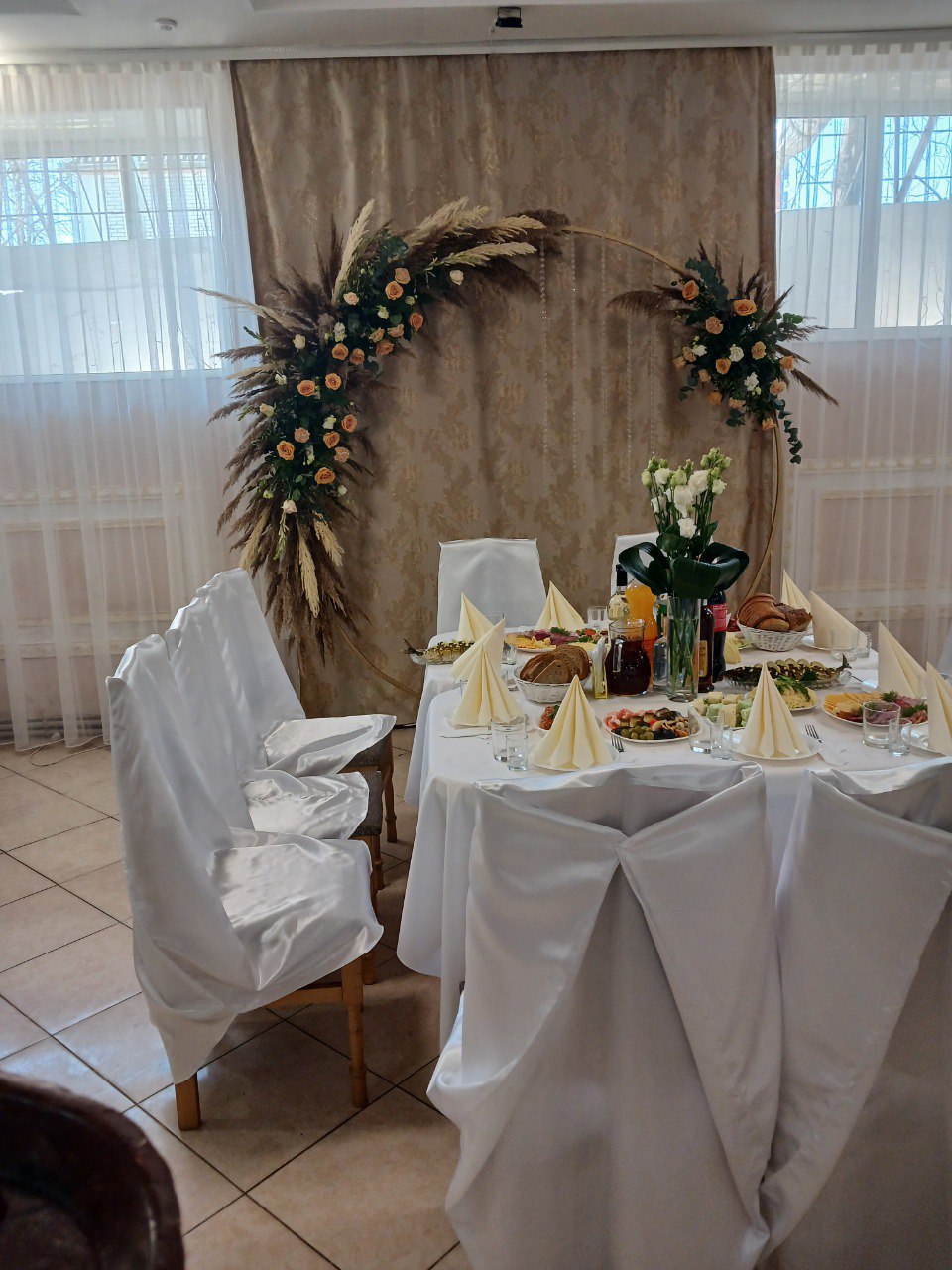 Kapryz, Kafe-Bar image 13