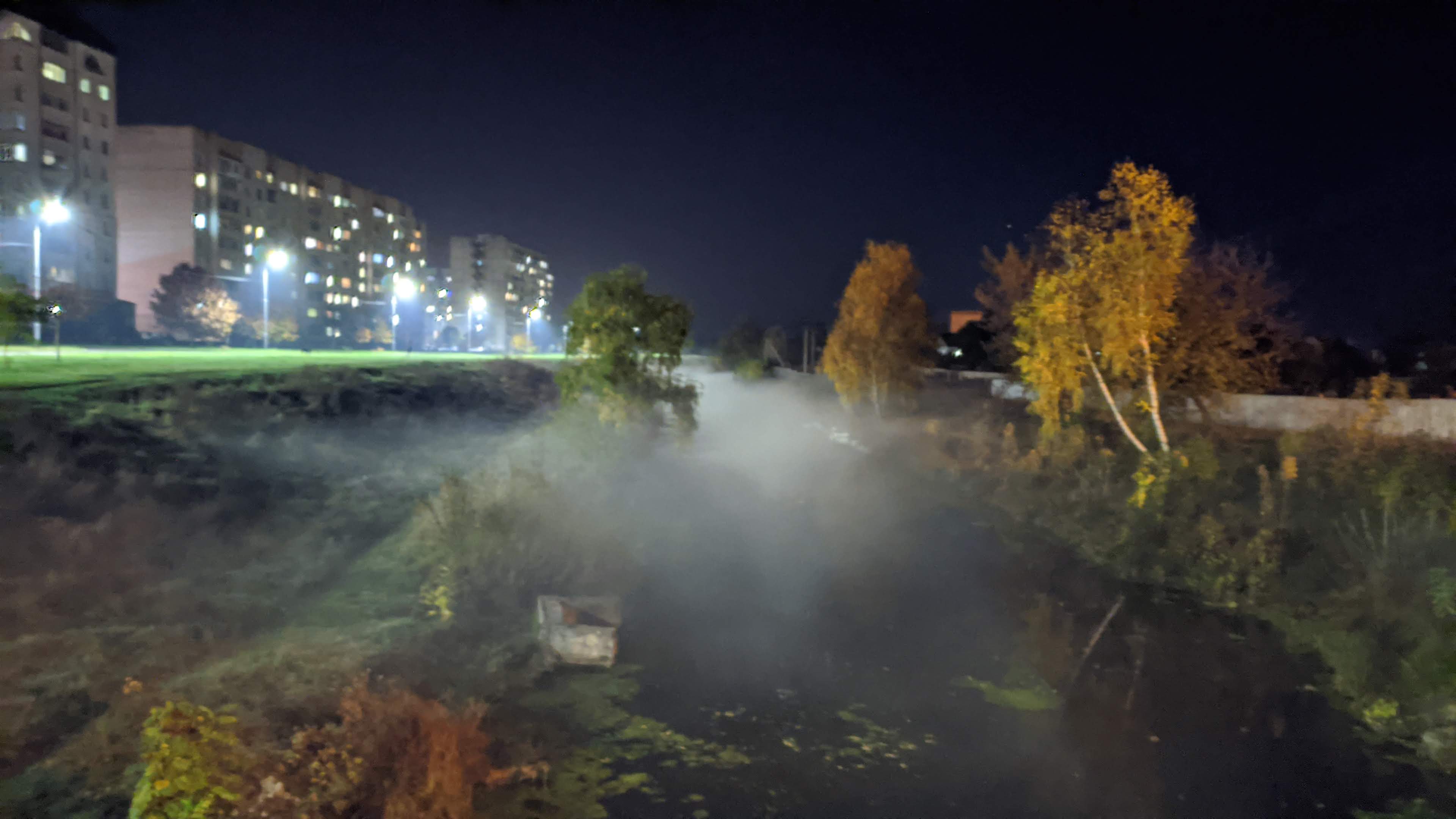 Zoloti Vorota image 17