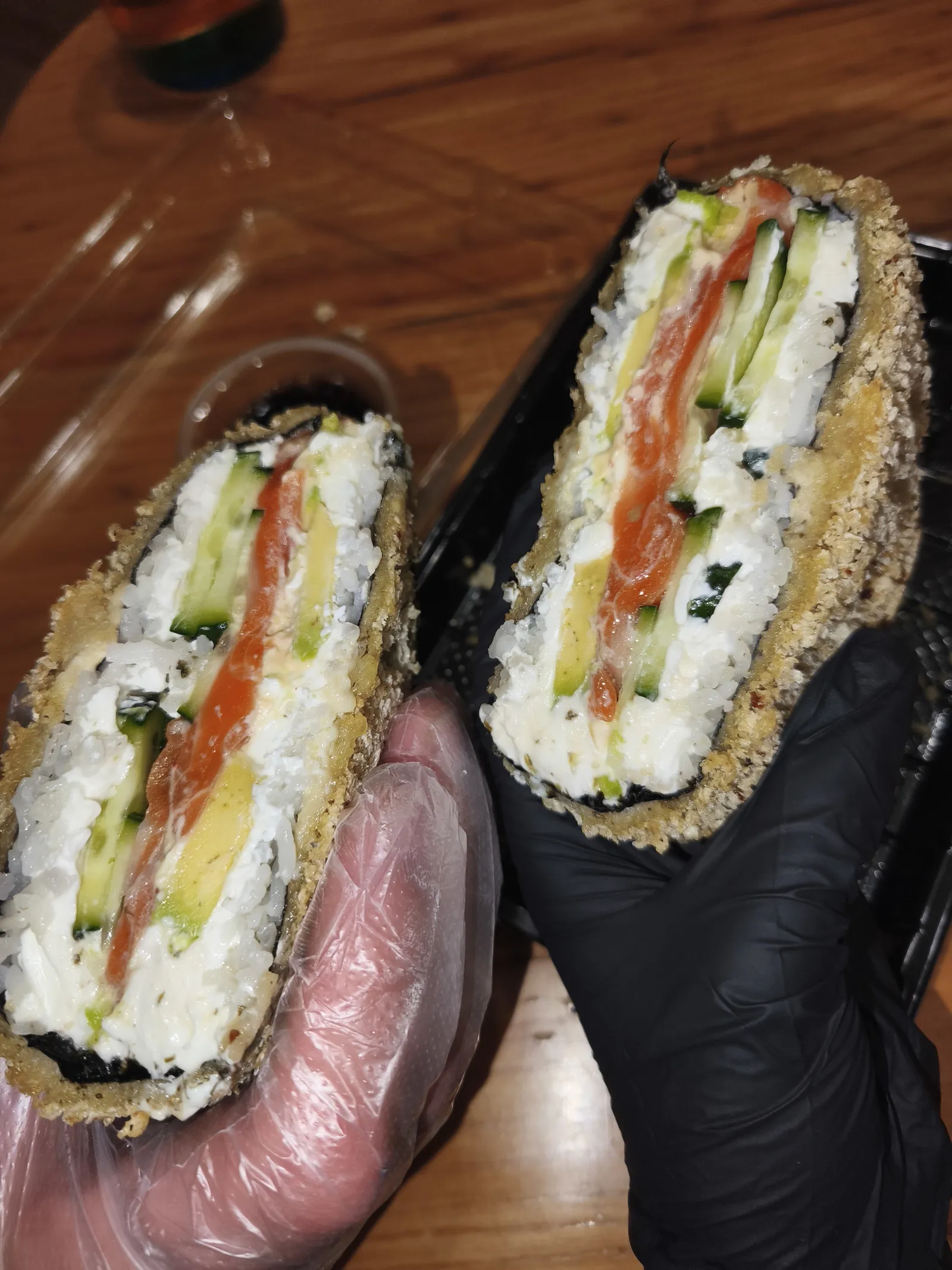 GORA sushi image 16