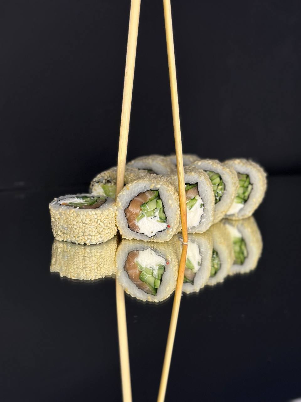 GORA sushi image 17