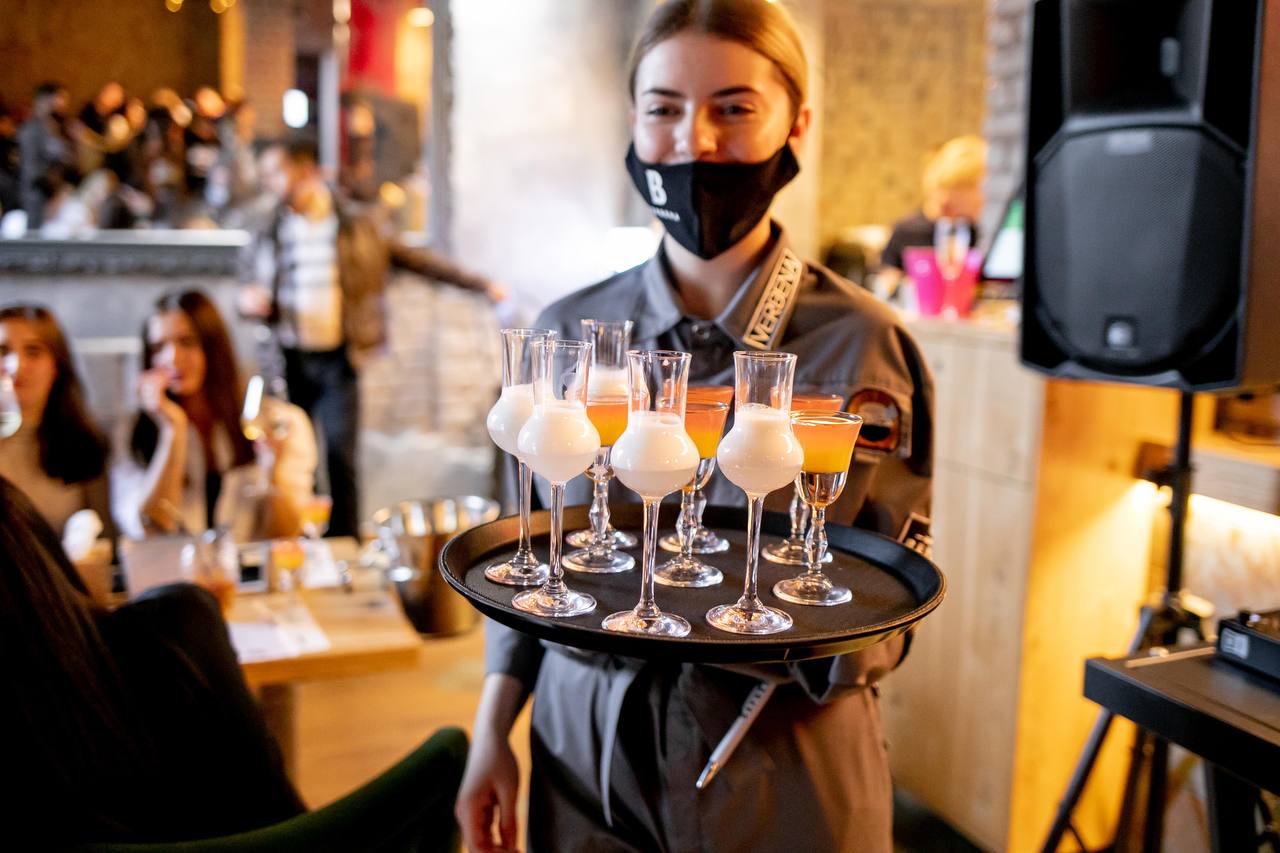 GASTROBAR VERBENA image 11