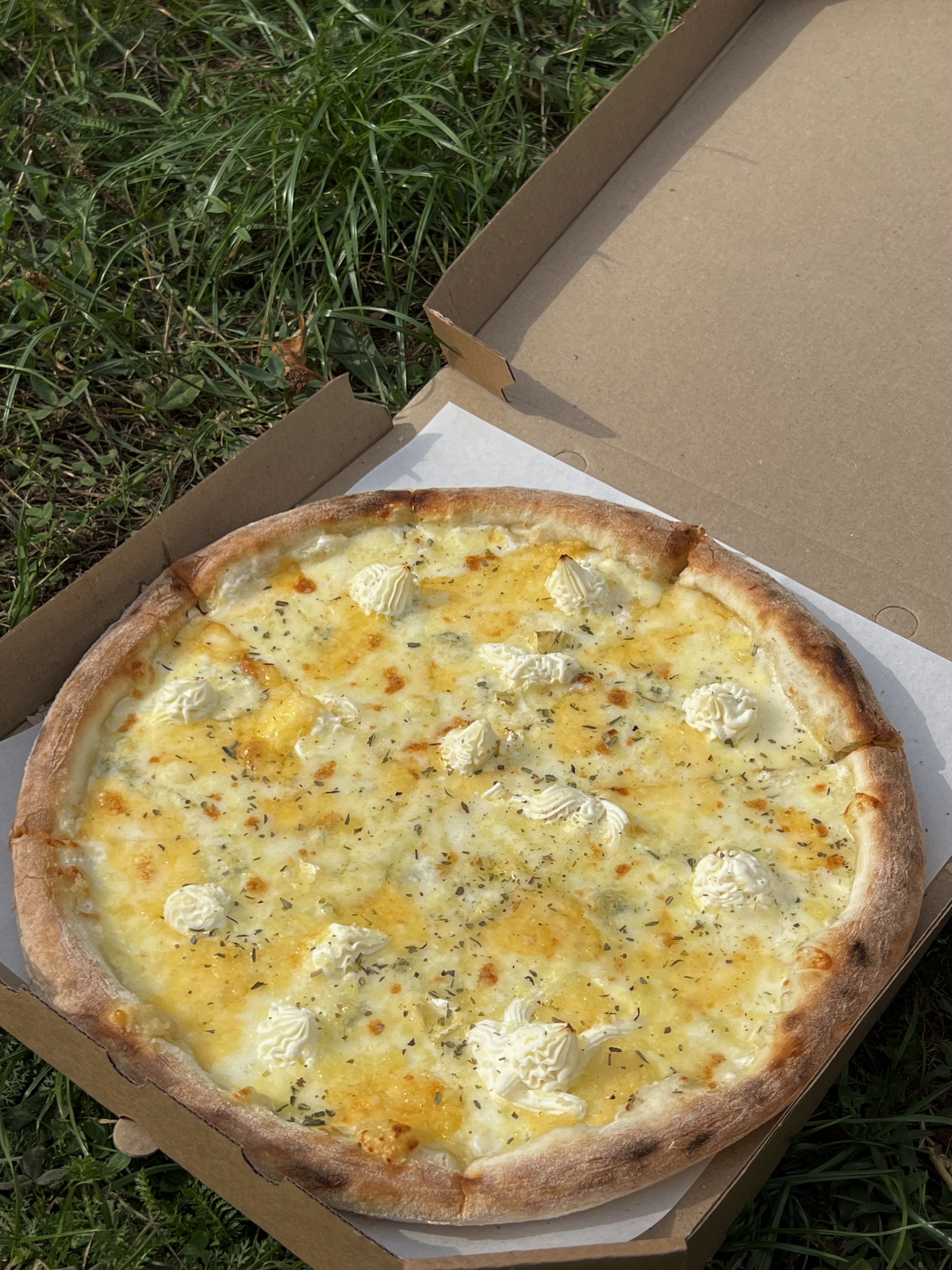 Pitsa Z Soboyu image 16