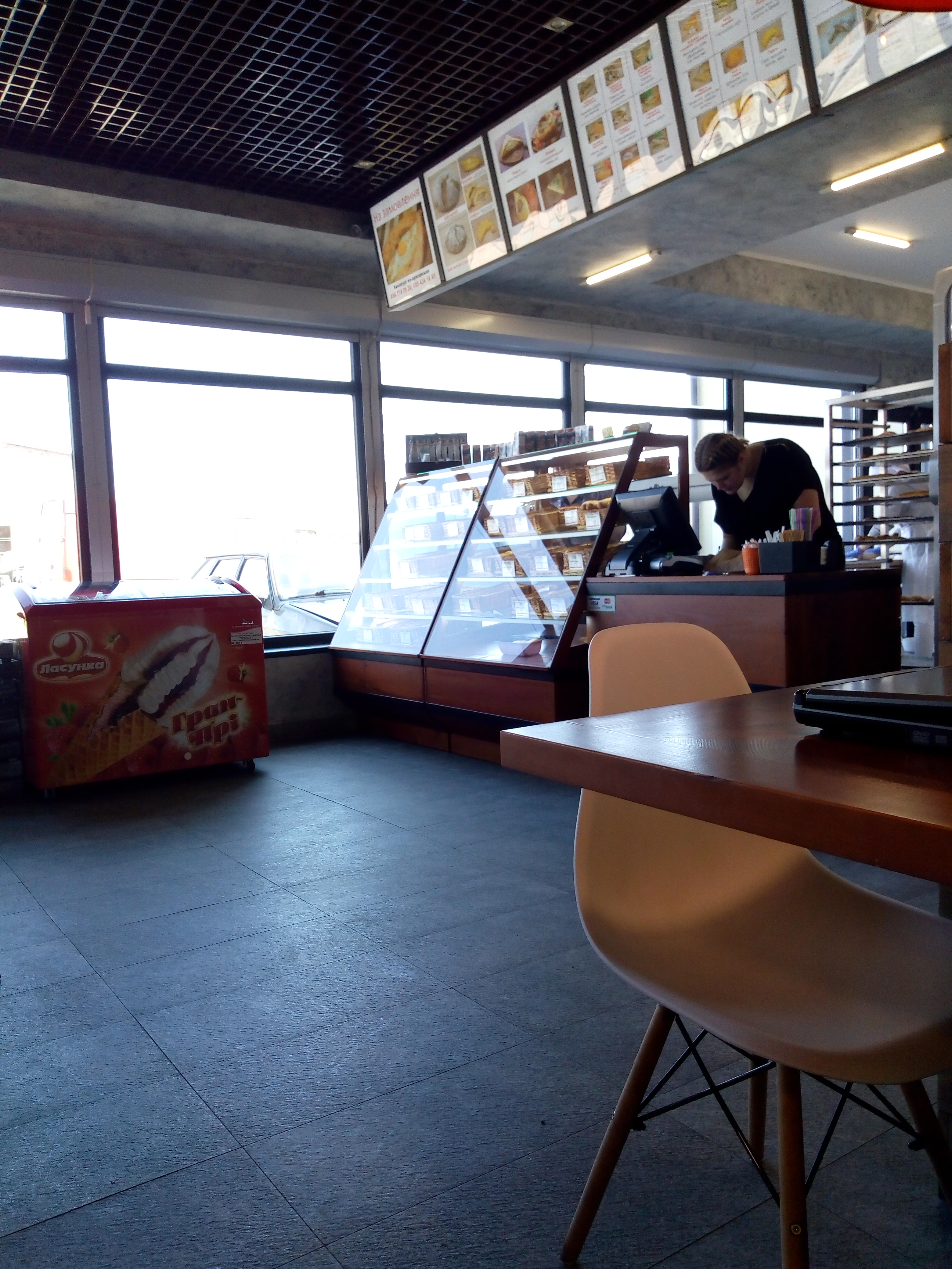 Georgian bakery image 17