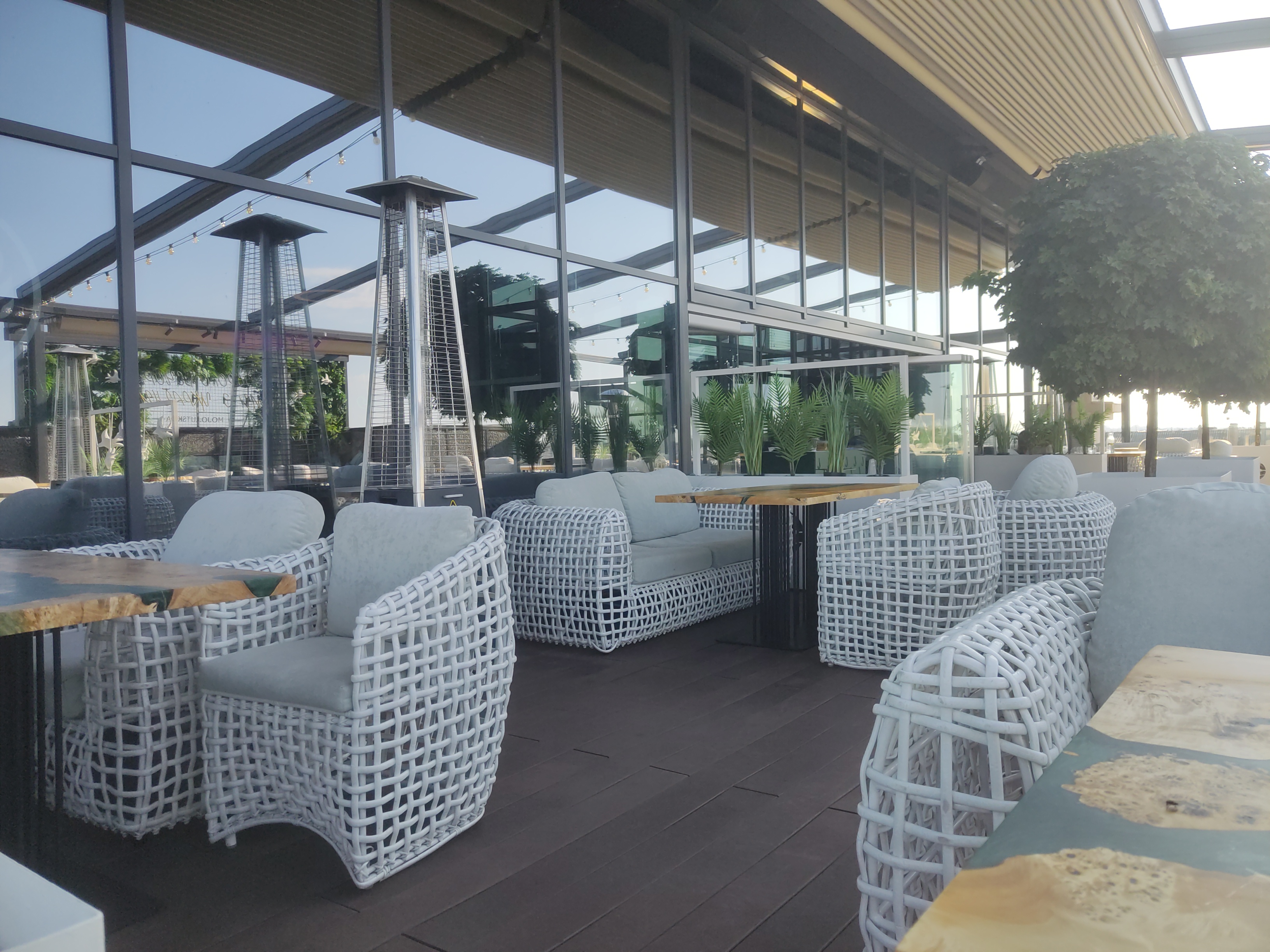 MOJO SKY GARDEN image 13