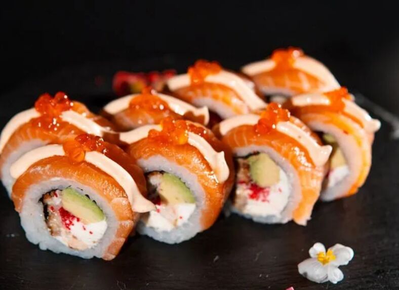 Premium Sushi image 13