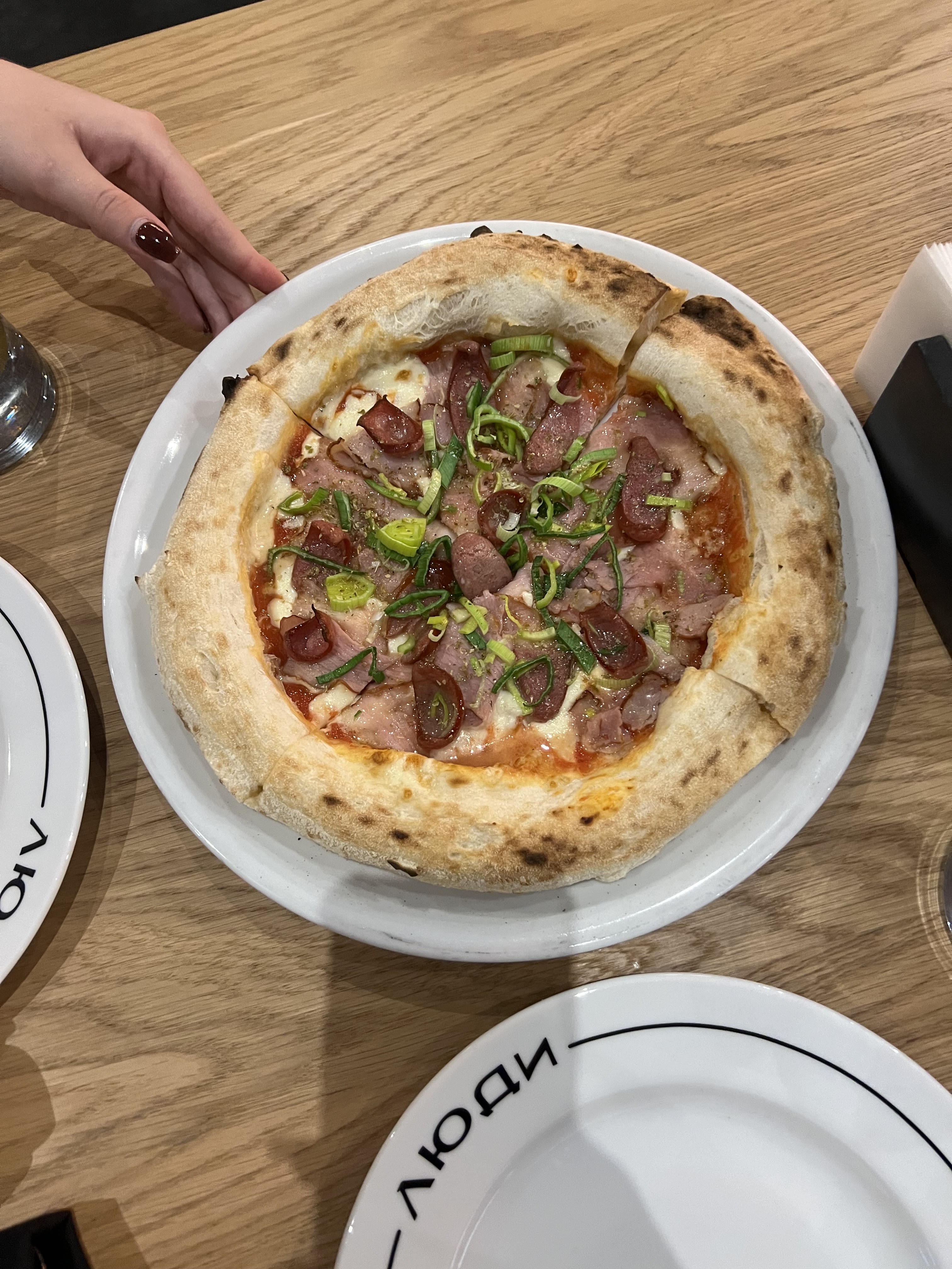 Люди Place image 18