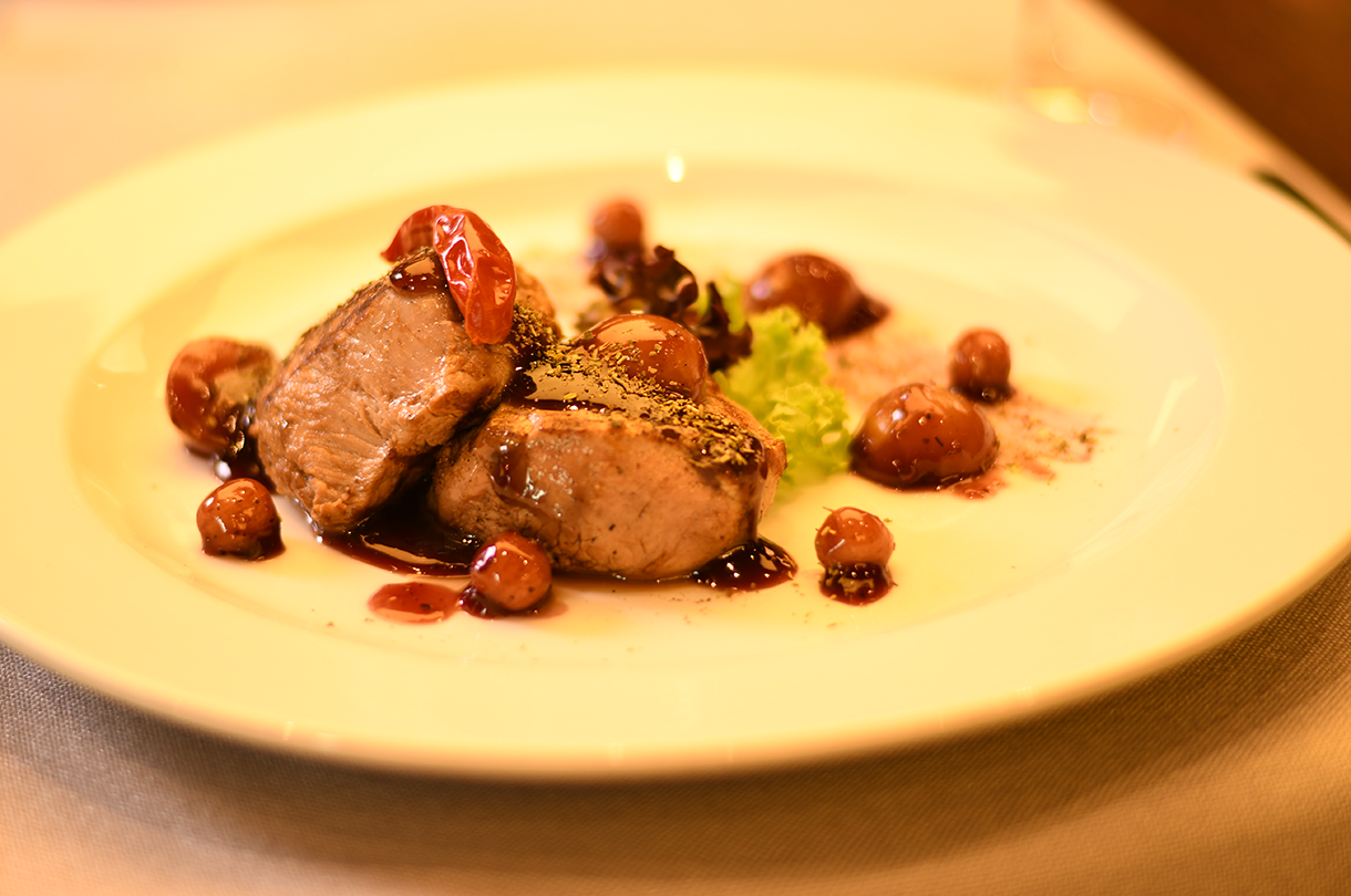 Restoran "Ukrayina" M.lutsʹk image 16