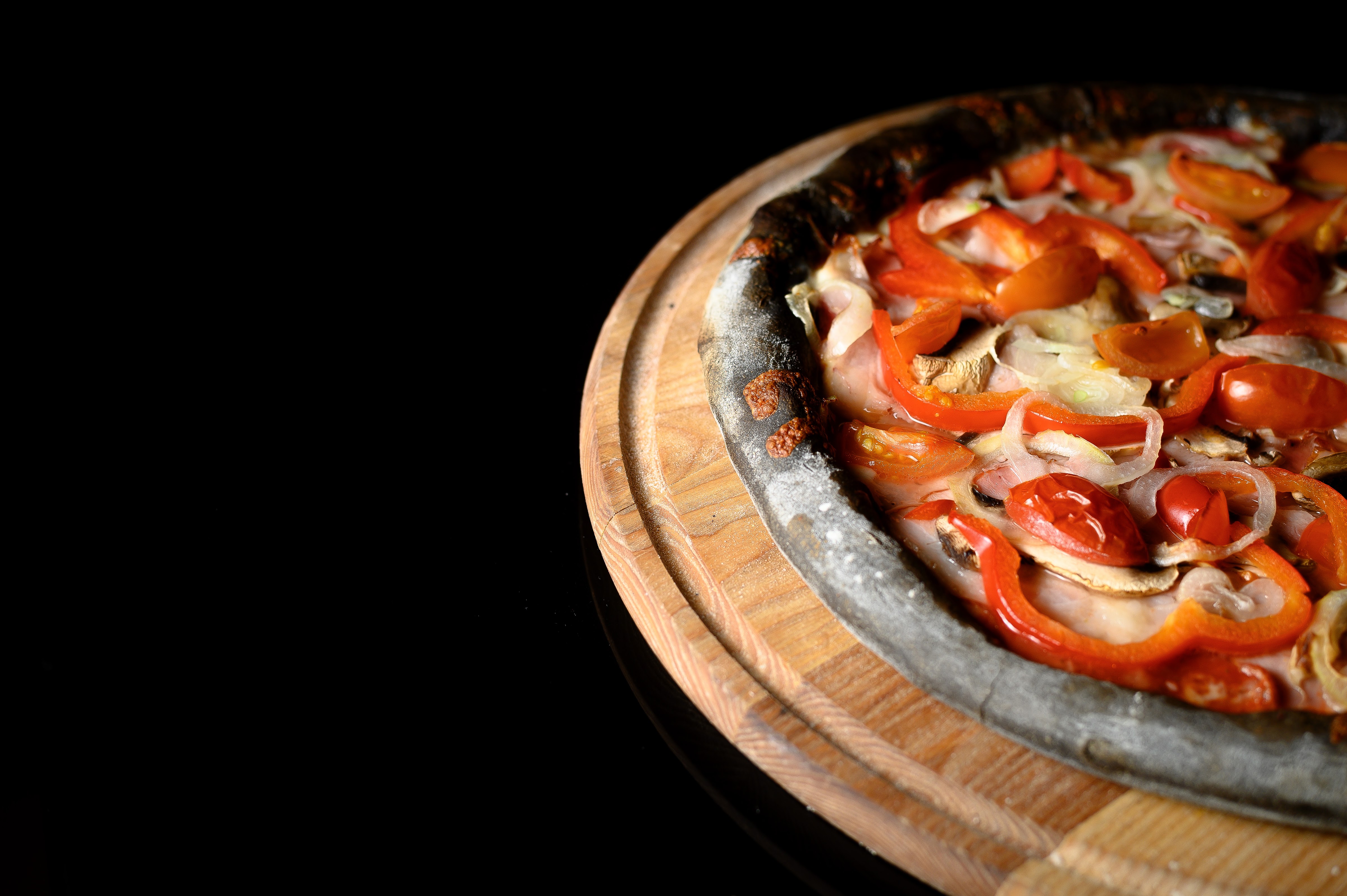 Black Pizza image 12