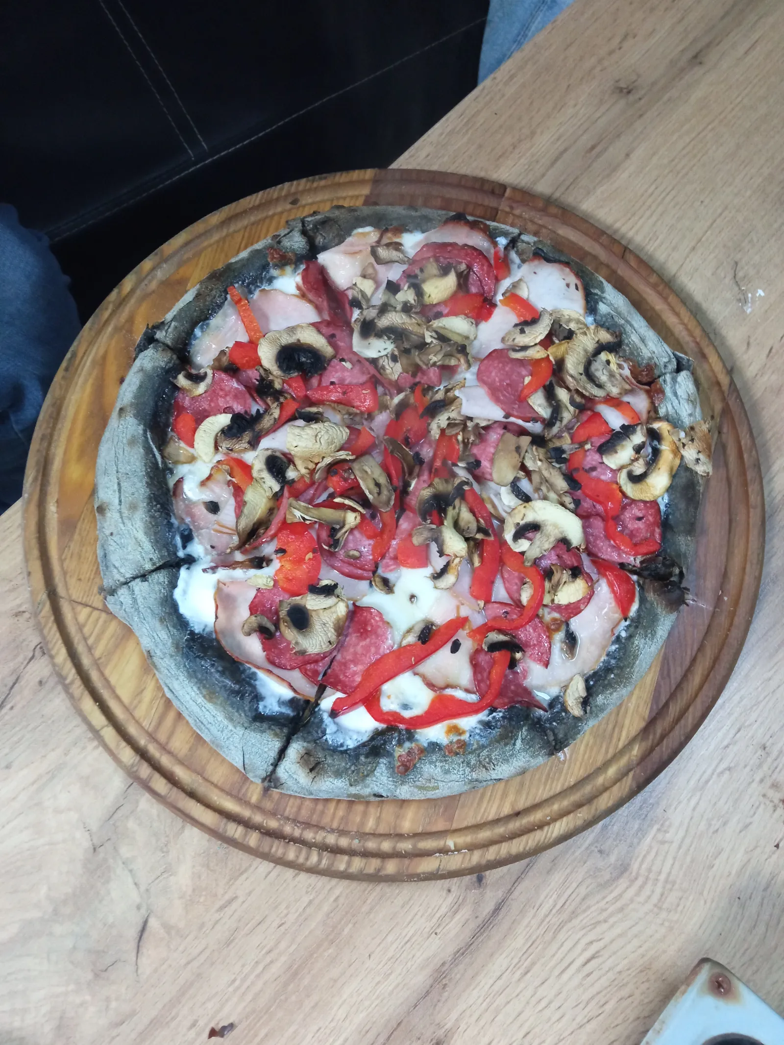 Black Pizza image 20