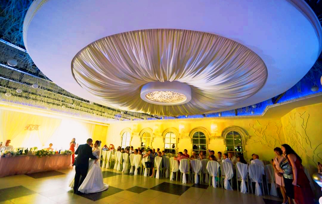 Orange cafe image 14