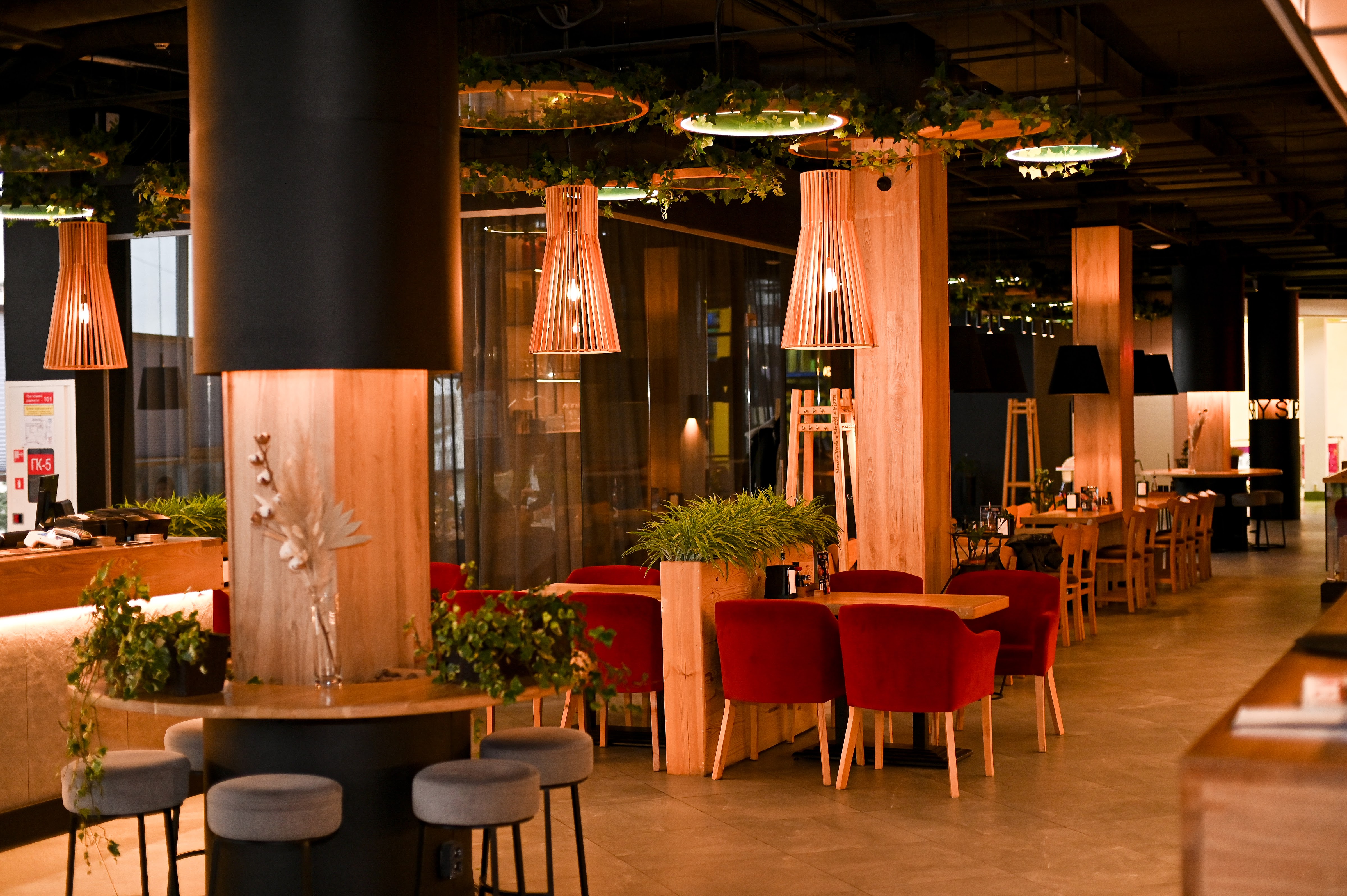 New York Street Pizza image 11