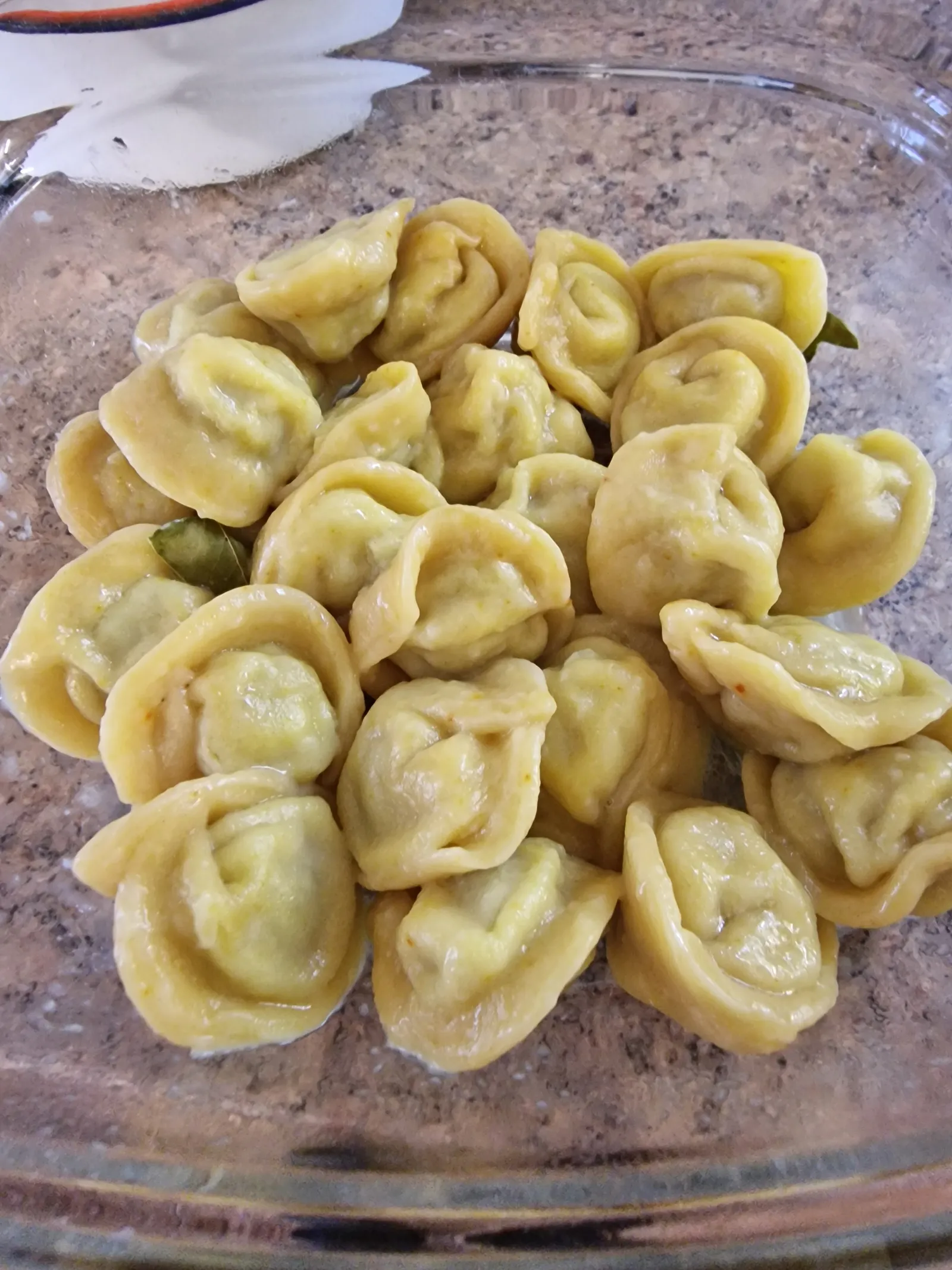 MOMO image 4